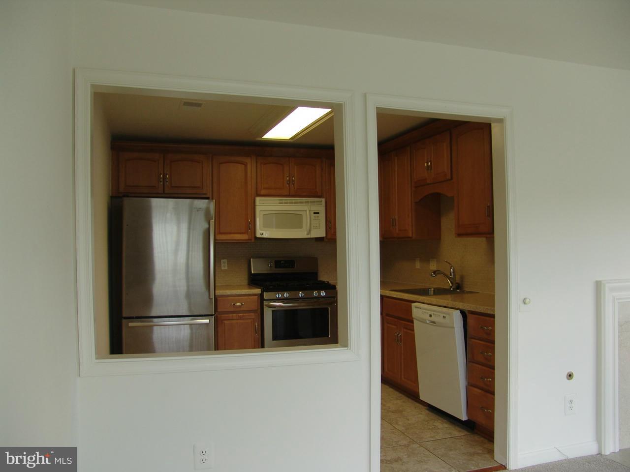 GUNSTON CORNER - Residential Lease