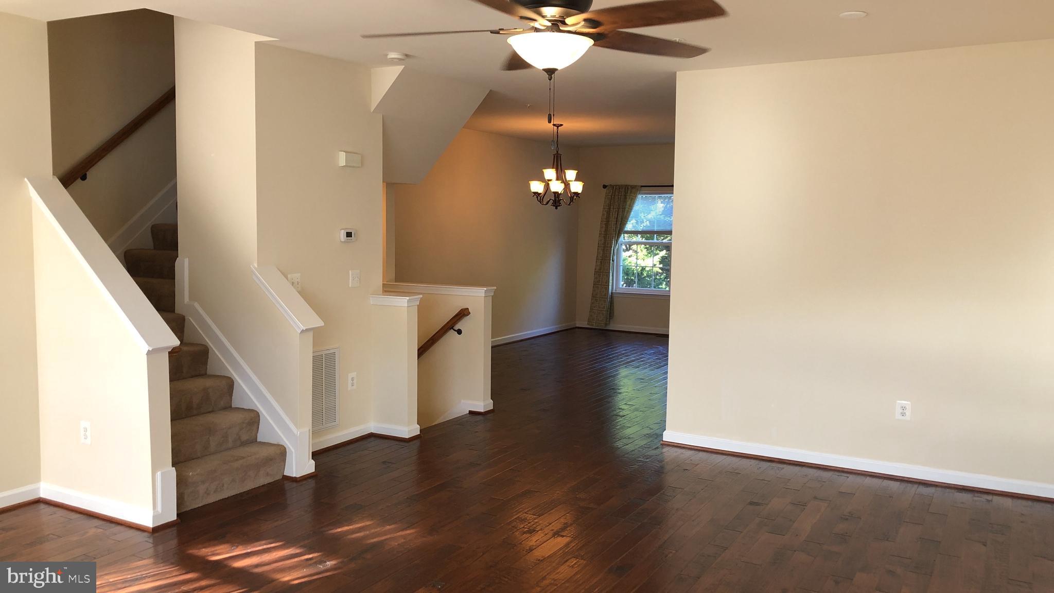 VILLAS ON WATERS EDGE - Residential Lease