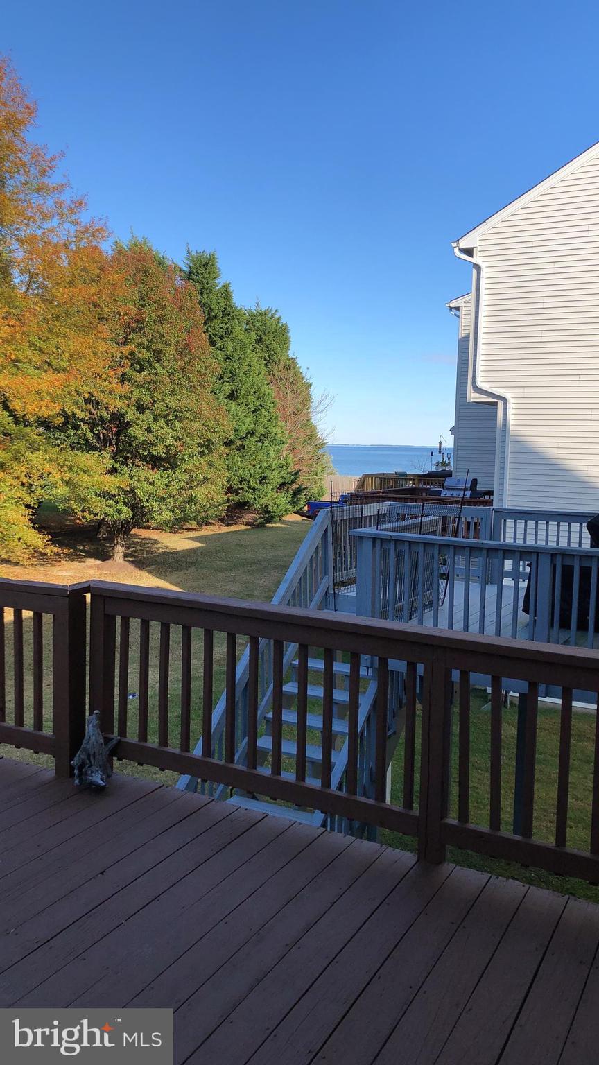 VILLAS ON WATERS EDGE - Residential Lease