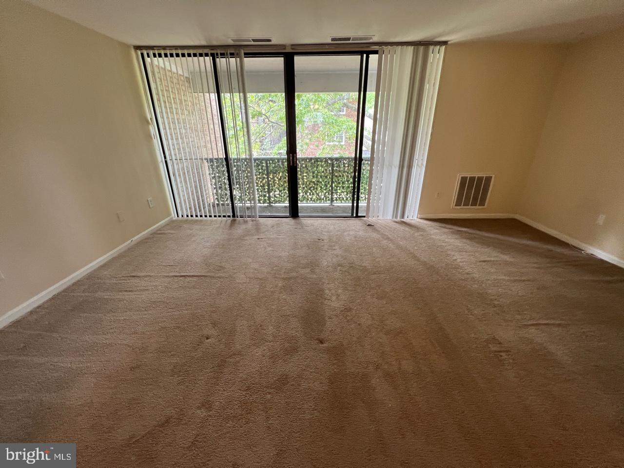 DIAMOND FARM CODM - Residential Lease