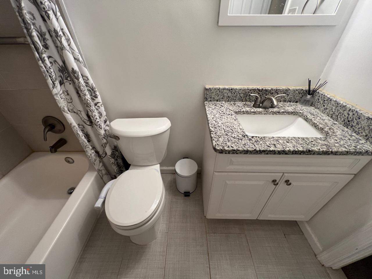 DIAMOND FARM CODM - Residential Lease