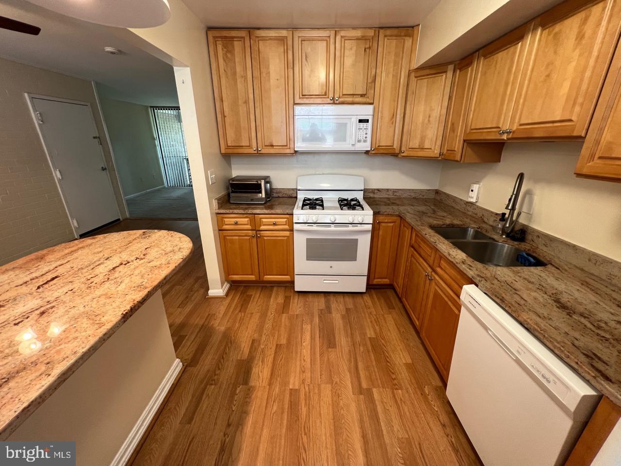 DIAMOND FARM CODM - Residential Lease