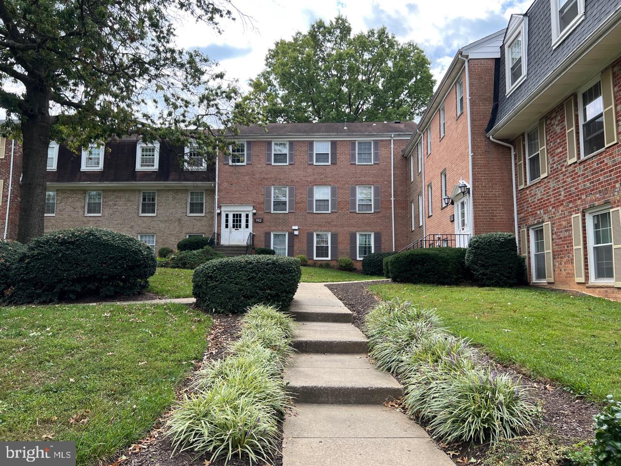 DIAMOND FARM CODM - Residential Lease