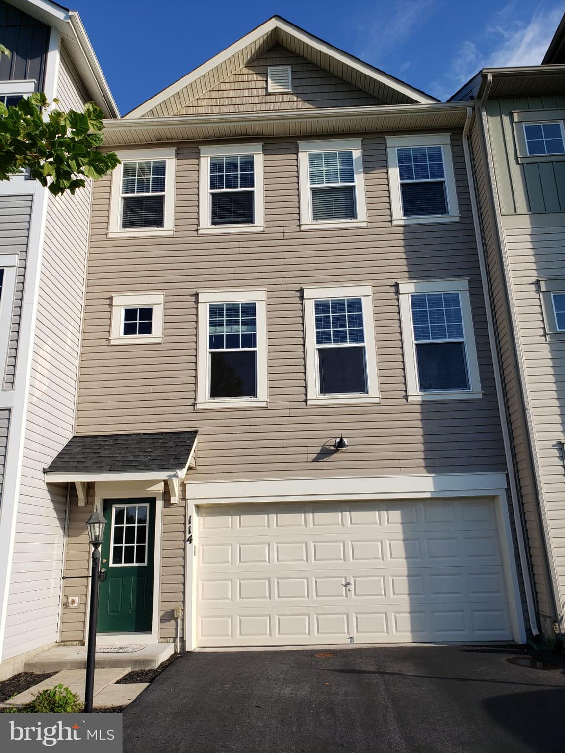 SNOWDEN BRIDGE - Residential Lease