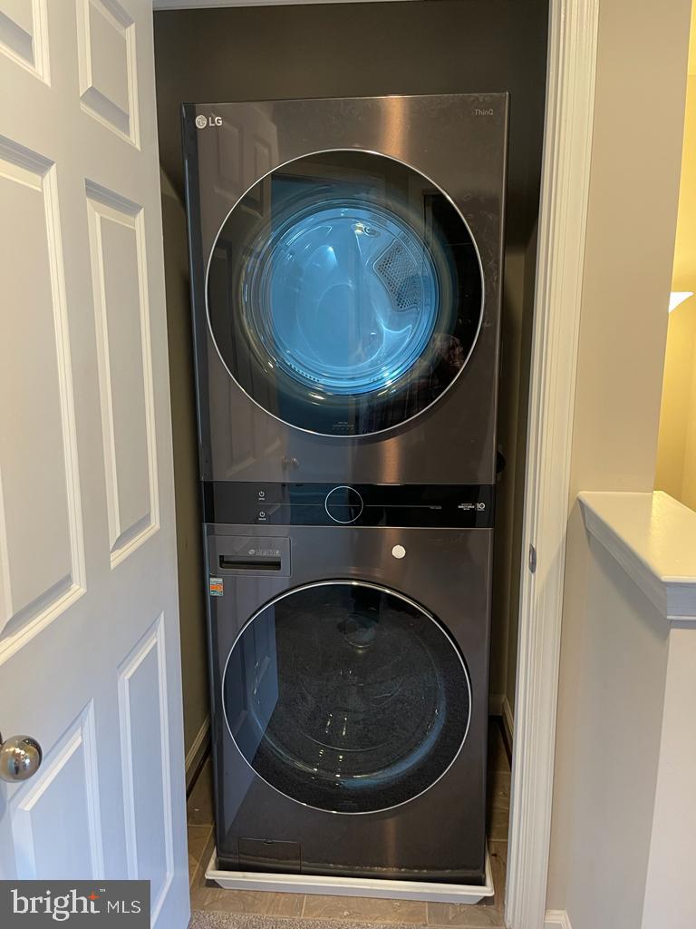 SNOWDEN BRIDGE - Residential Lease