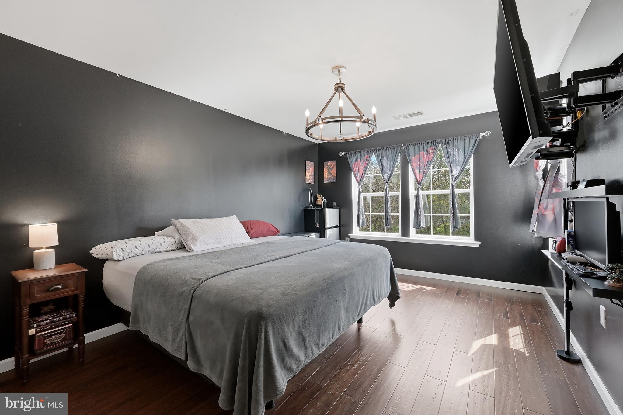 BOYDS CROSSING - Residential