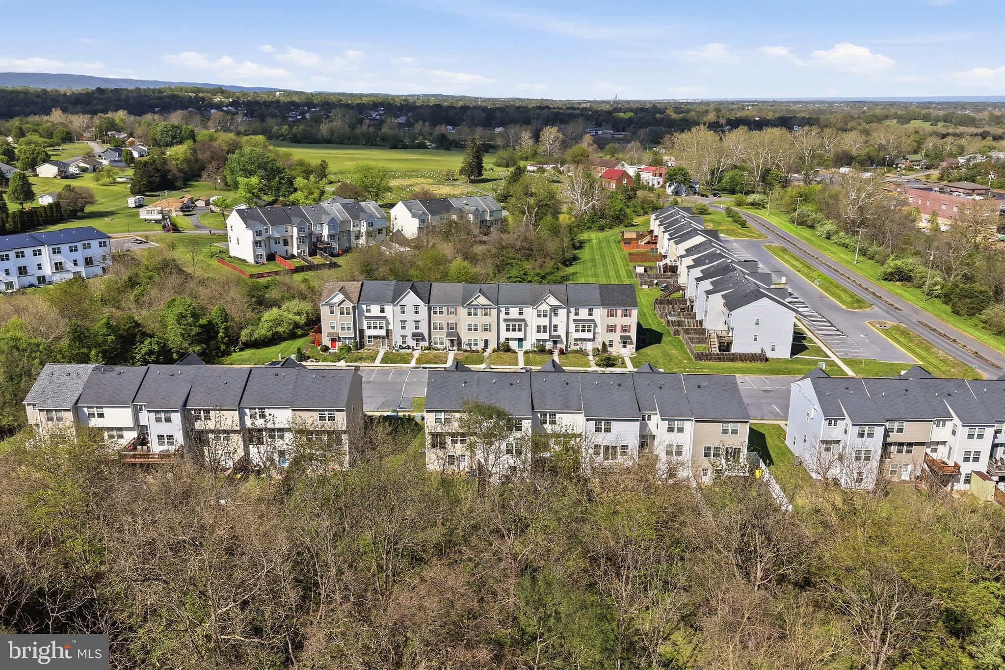 BOYDS CROSSING - Residential