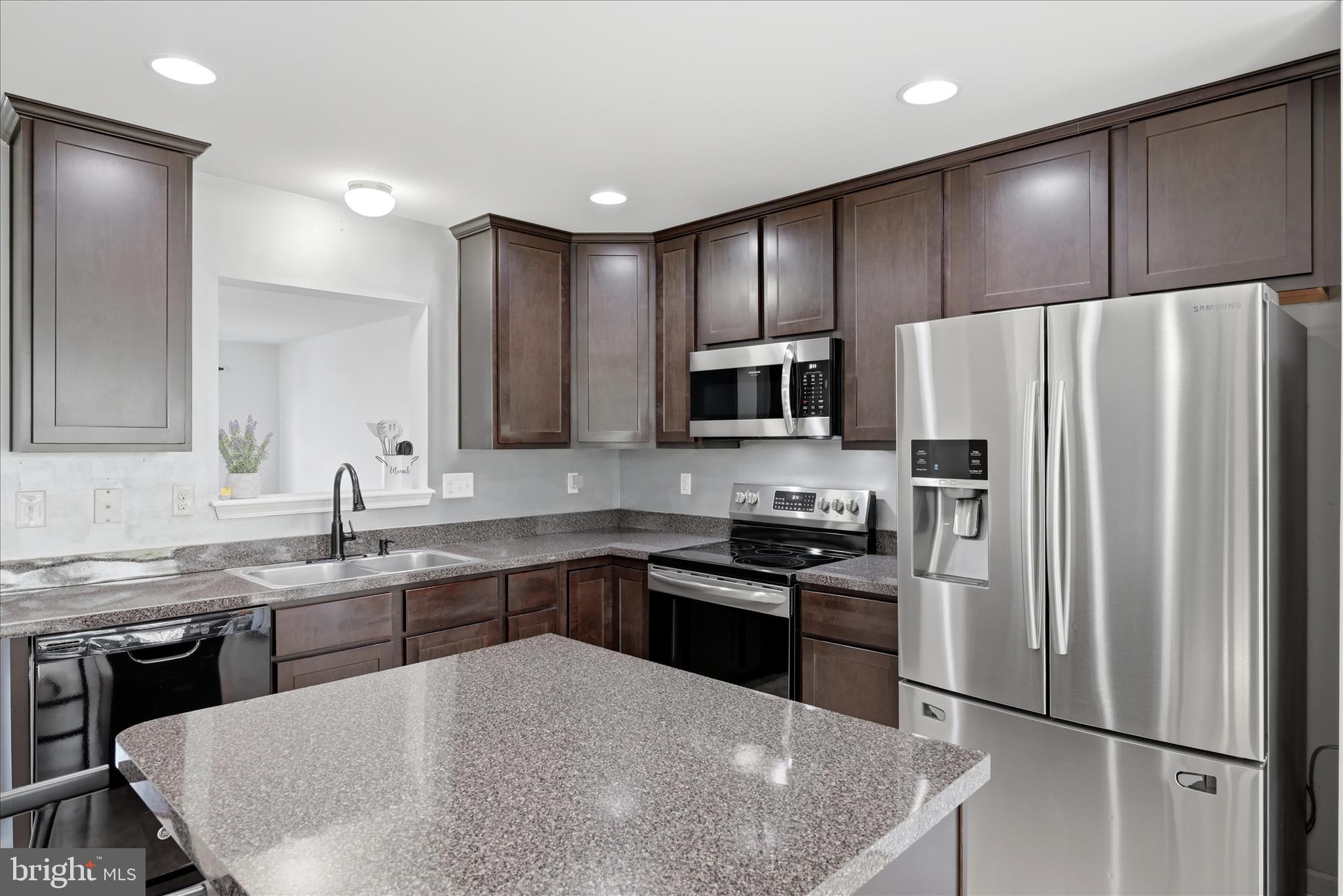 BOYDS CROSSING - Residential