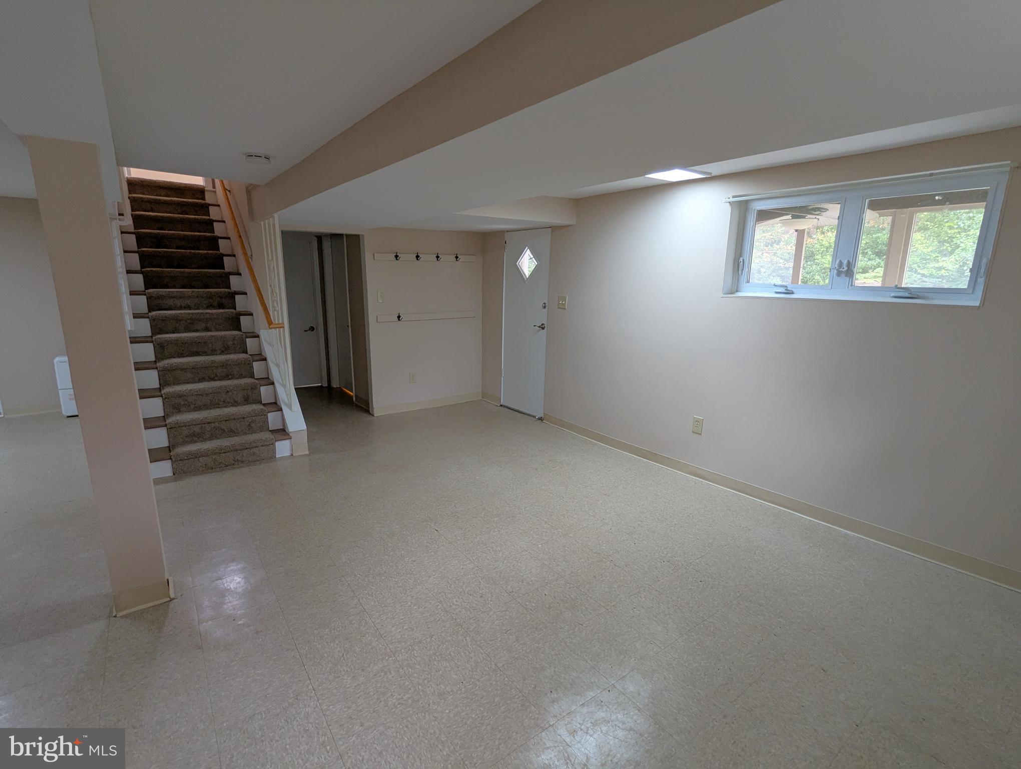 MCKENNEY HILLS - Residential Lease