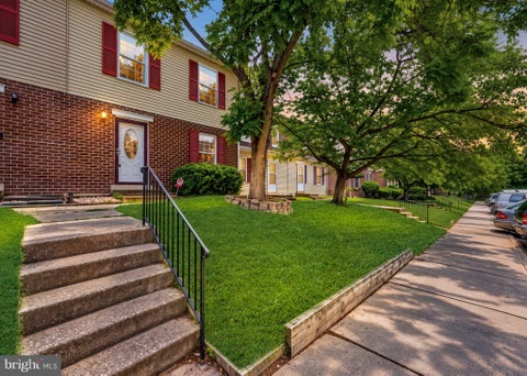 Condo For Sale - 1824 Jaybird Court<br/> Anne Arundel County, SEVERN, MD 21144