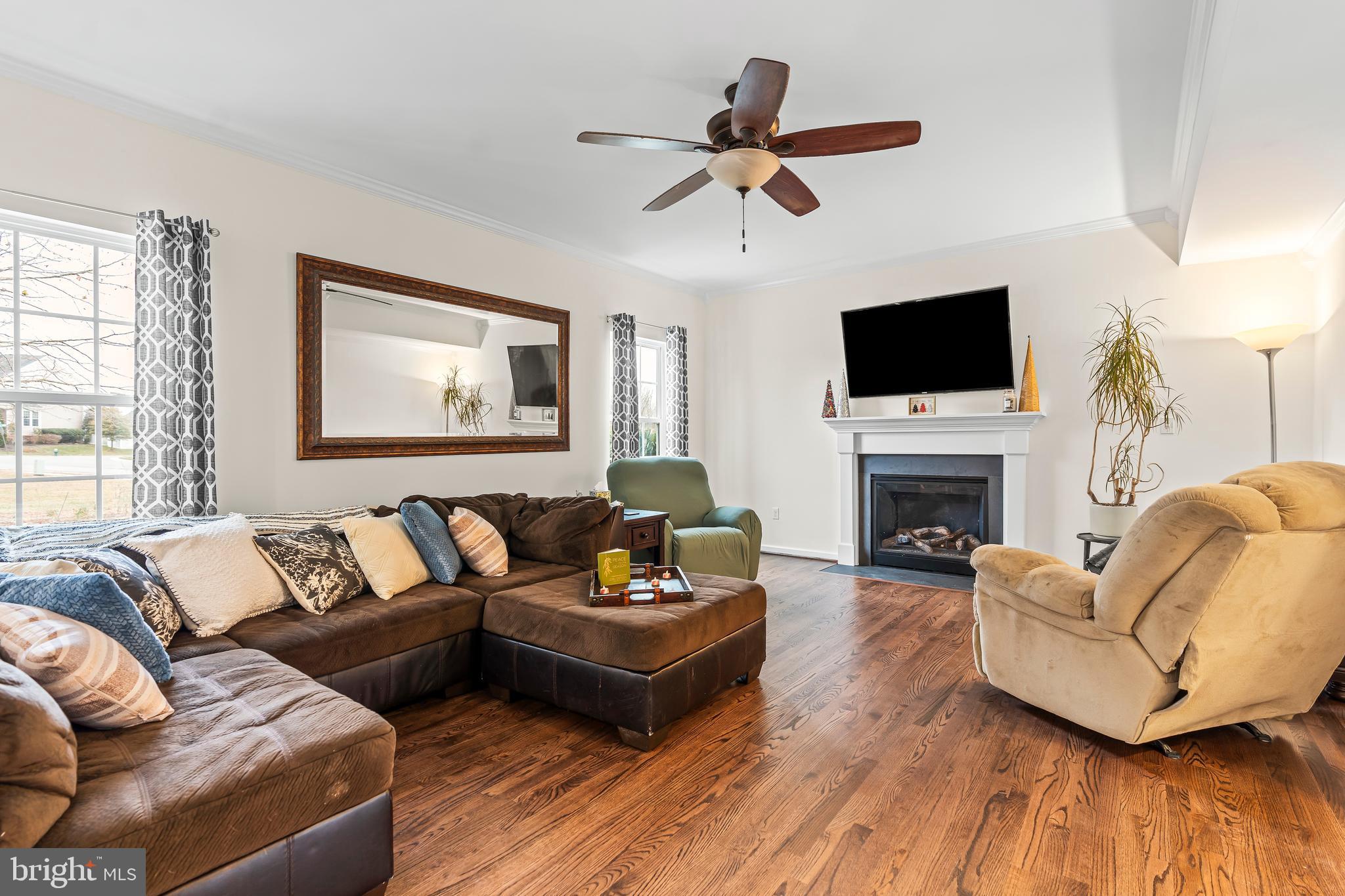 WEST FIELDS - Residential