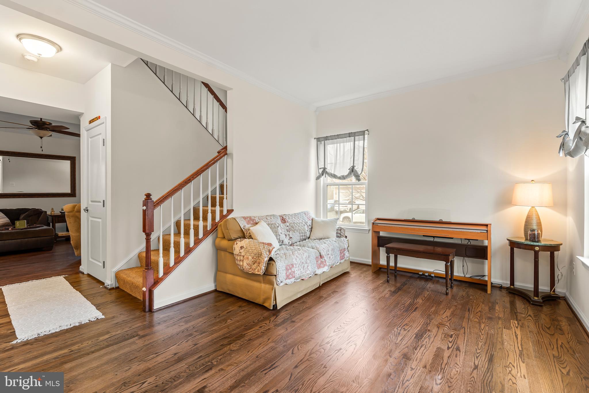 WEST FIELDS - Residential