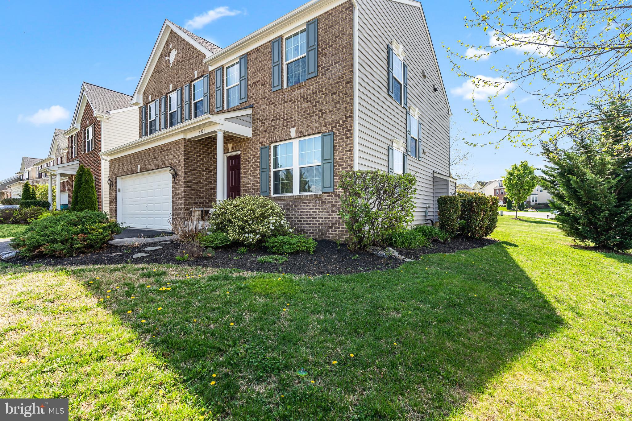 WEST FIELDS - Residential