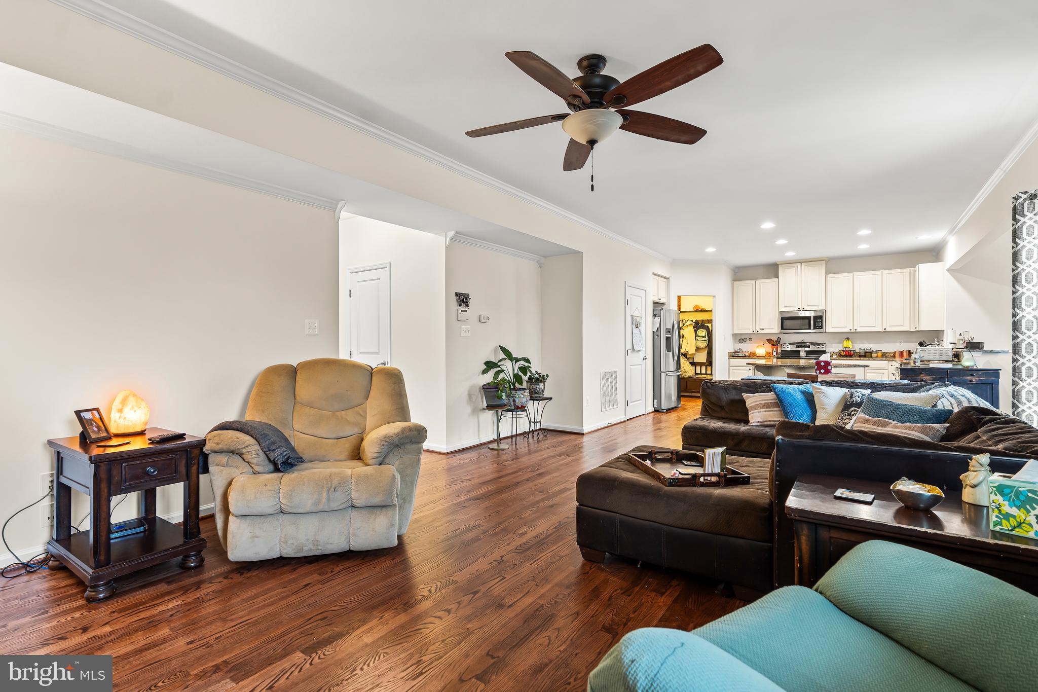 WEST FIELDS - Residential