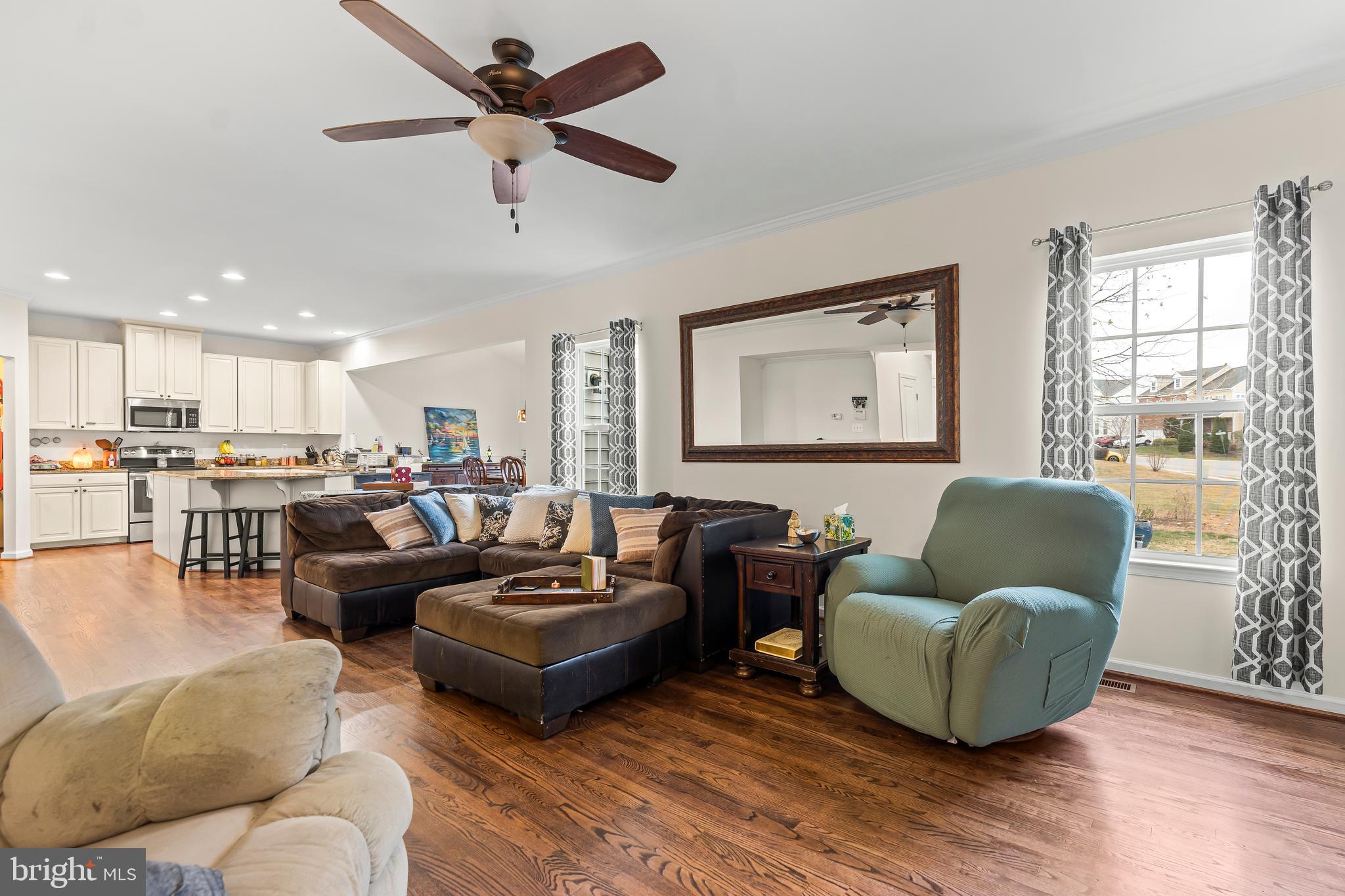 WEST FIELDS - Residential