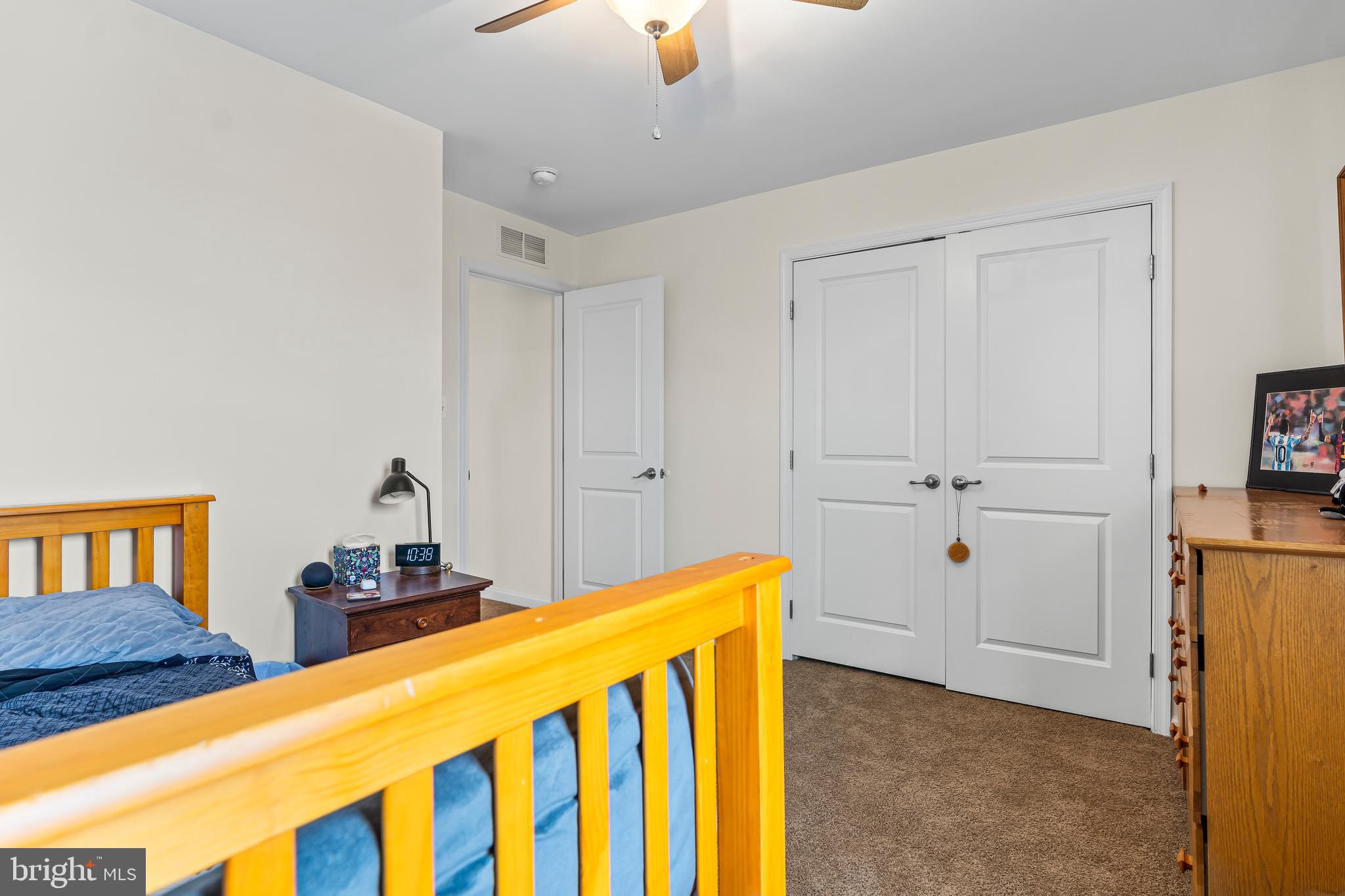 WEST FIELDS - Residential