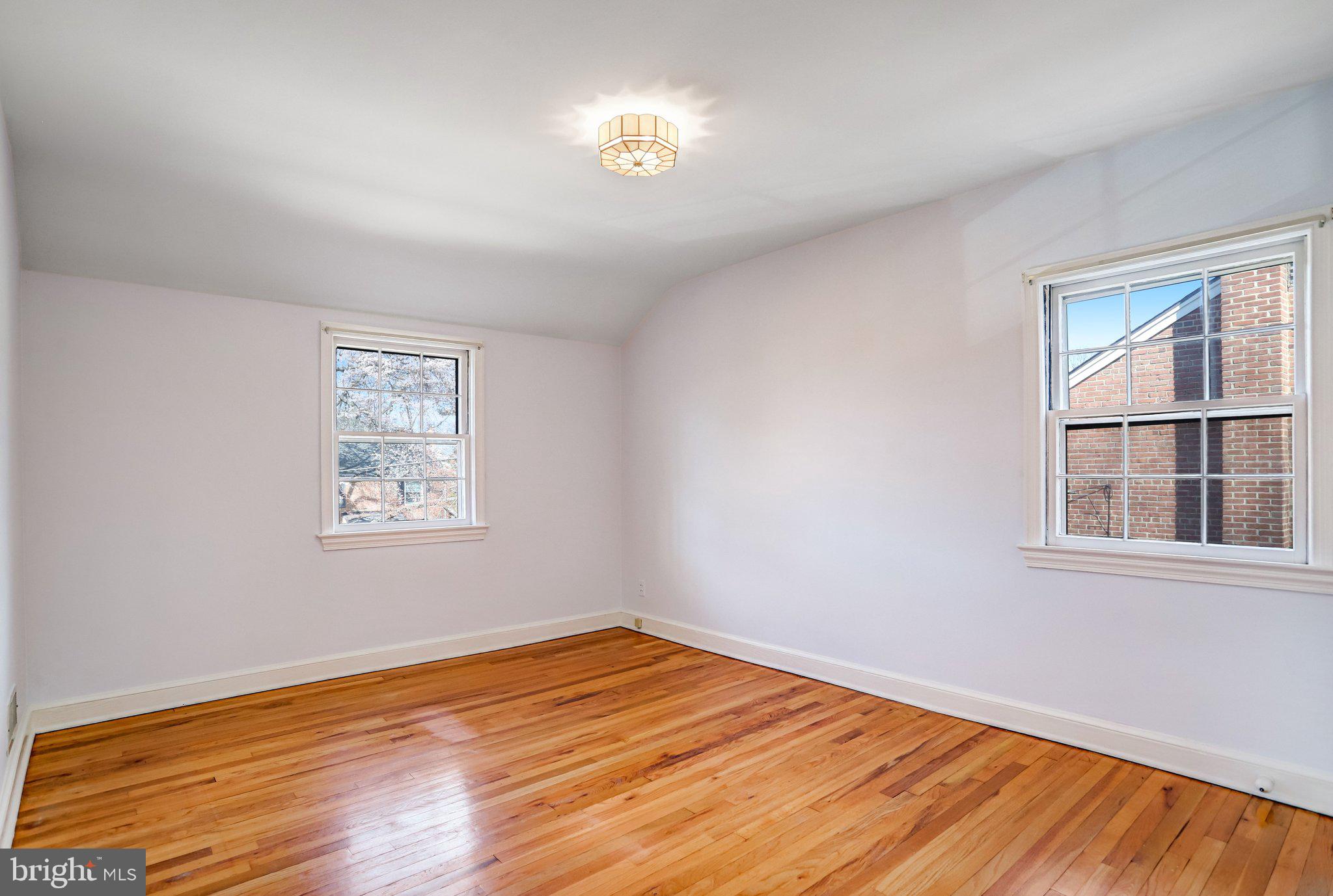 KENSINGTON ESTATES - Residential