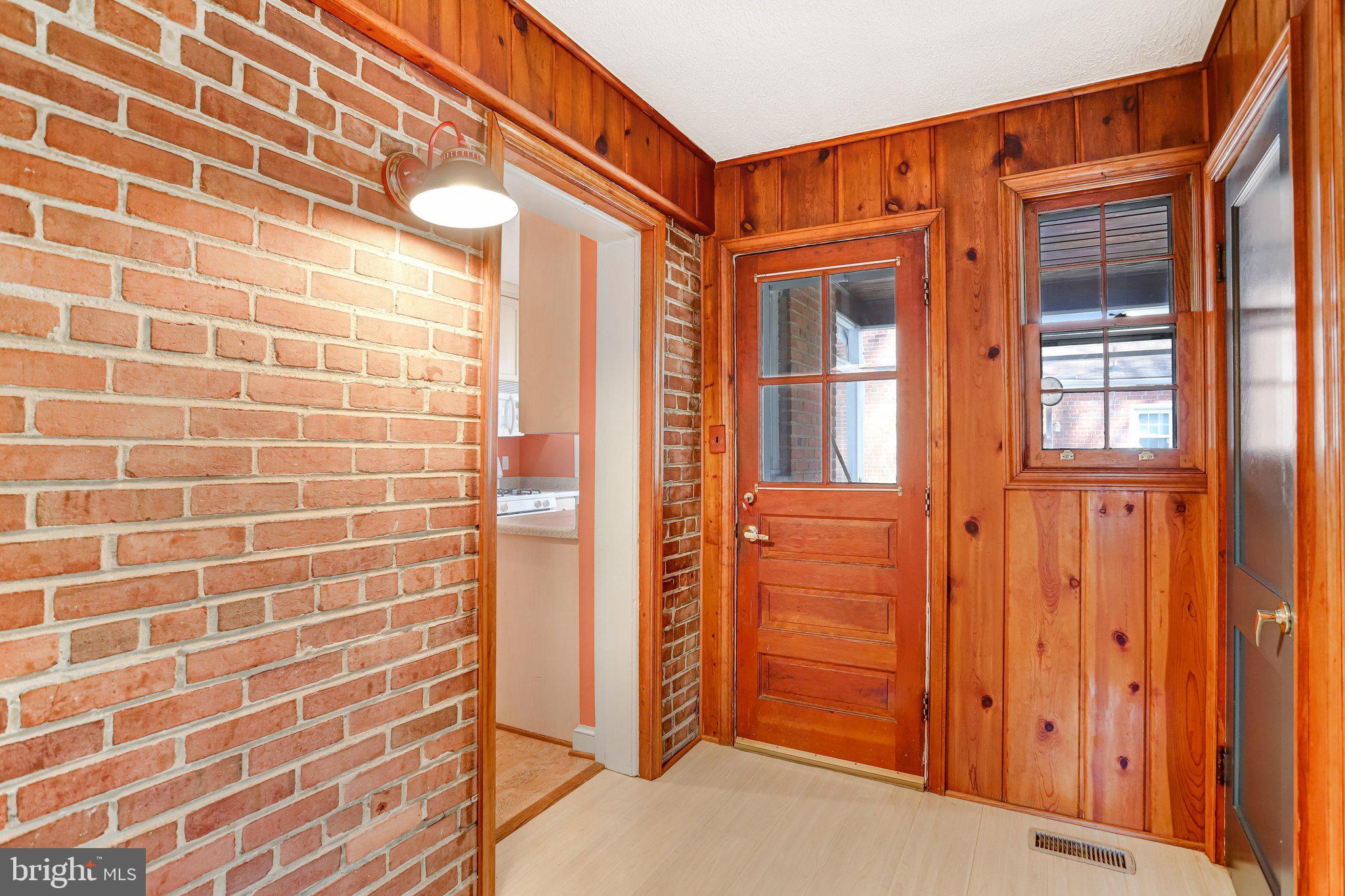 KENSINGTON ESTATES - Residential