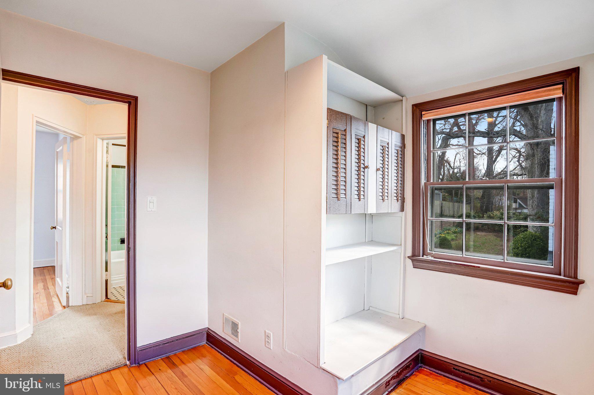 KENSINGTON ESTATES - Residential