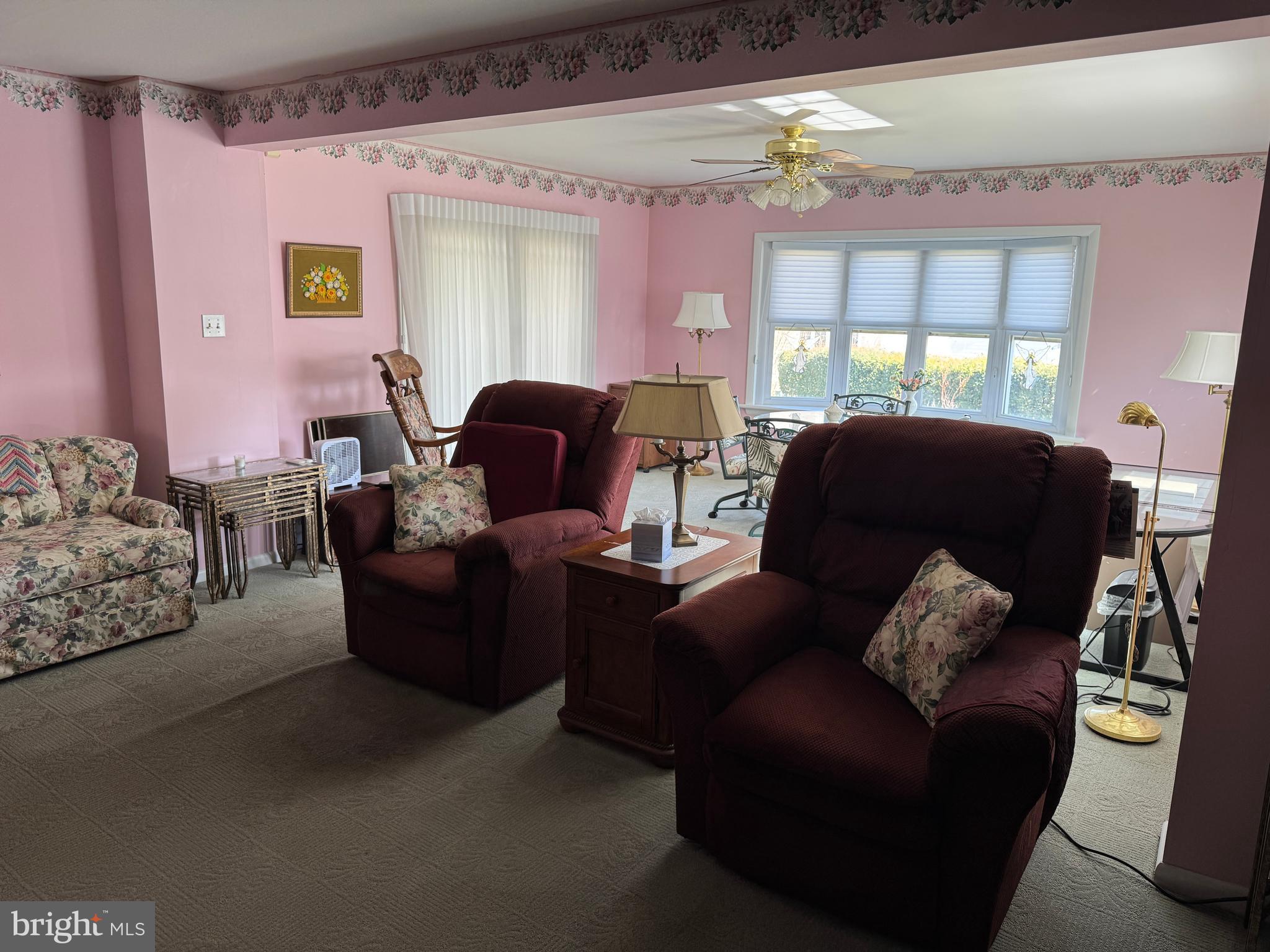 SOMERTON - Residential