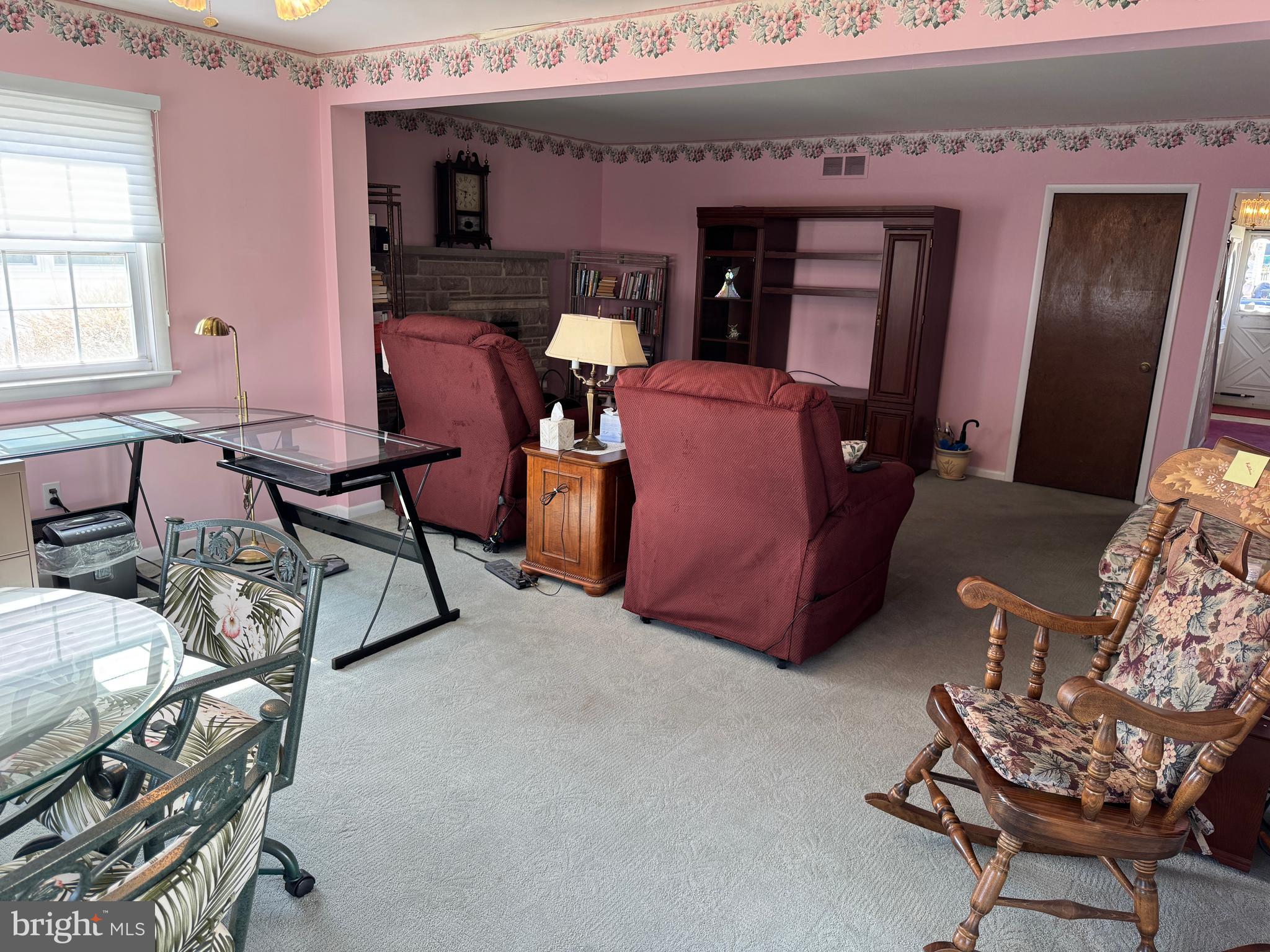 SOMERTON - Residential