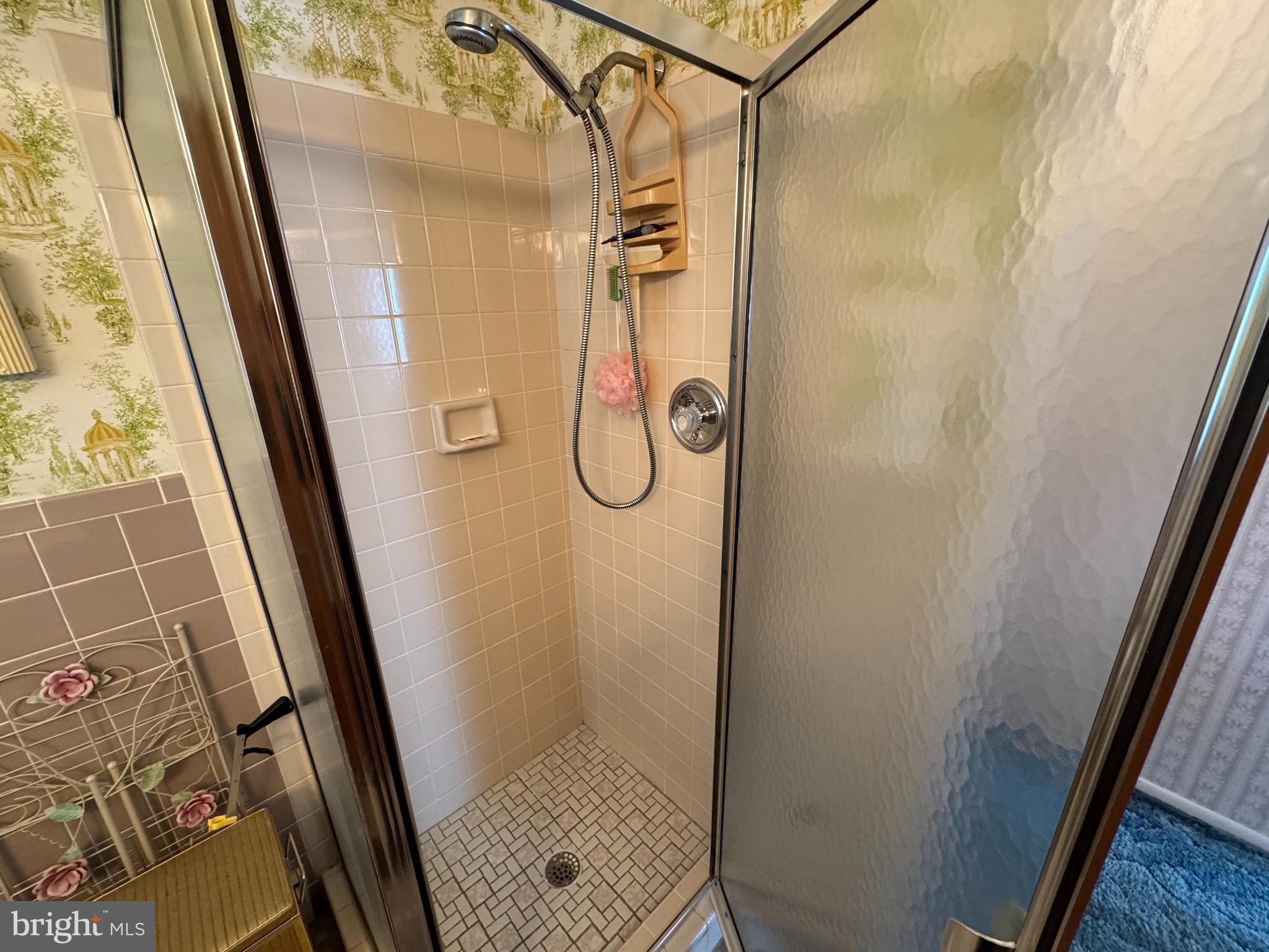 SOMERTON - Residential