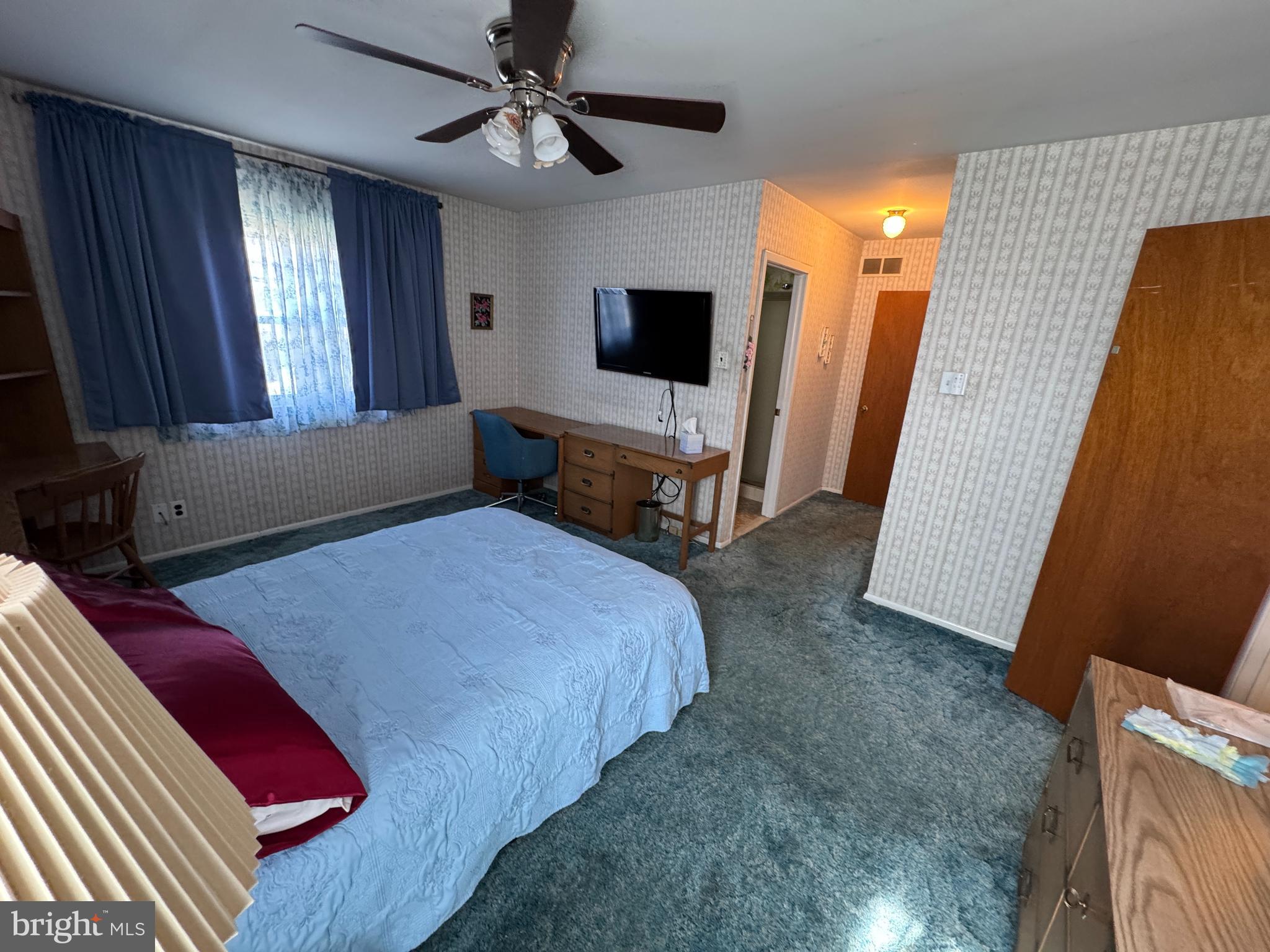 SOMERTON - Residential