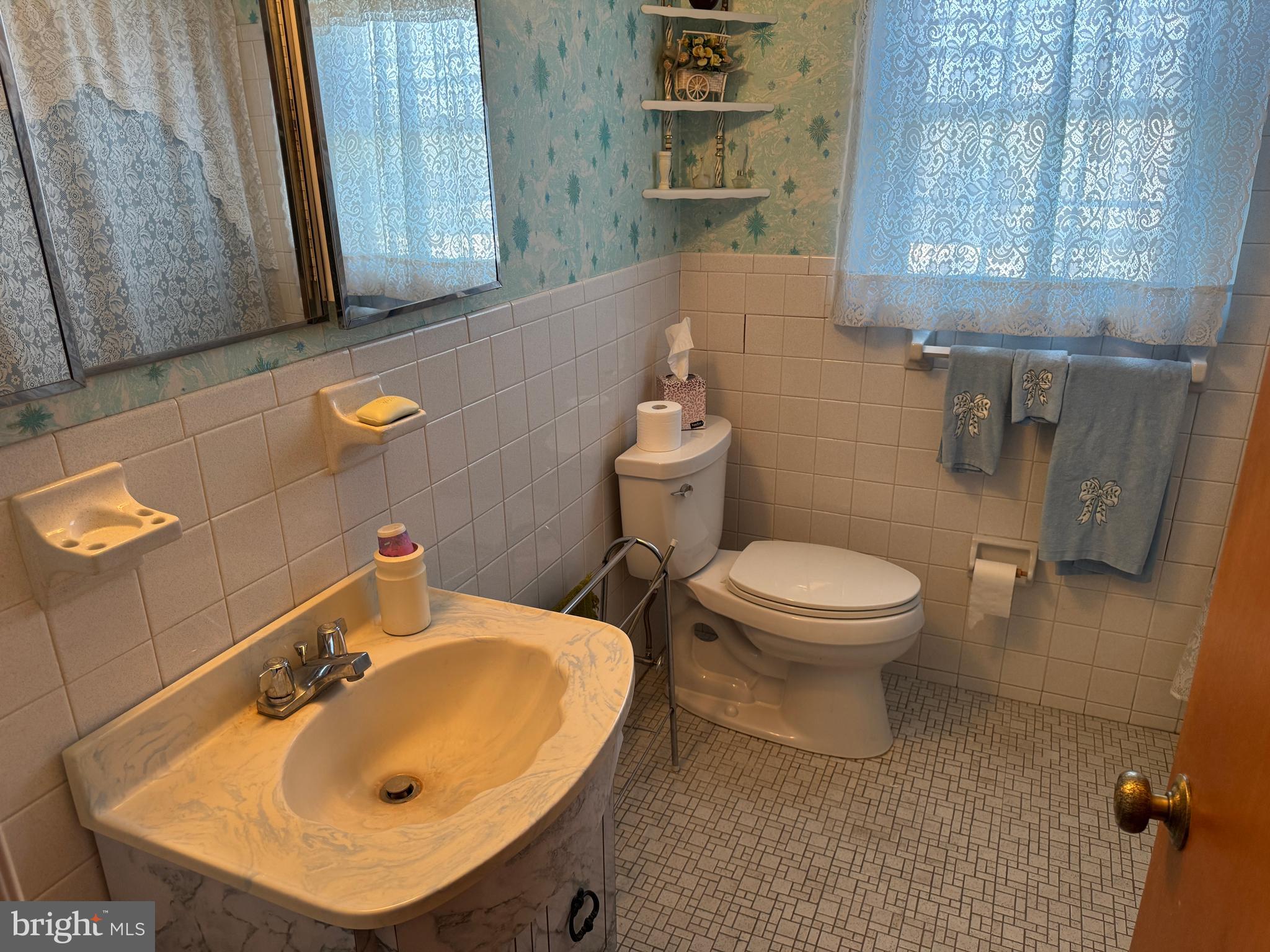 SOMERTON - Residential