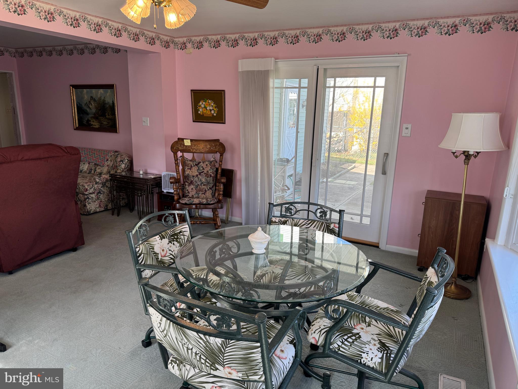 SOMERTON - Residential