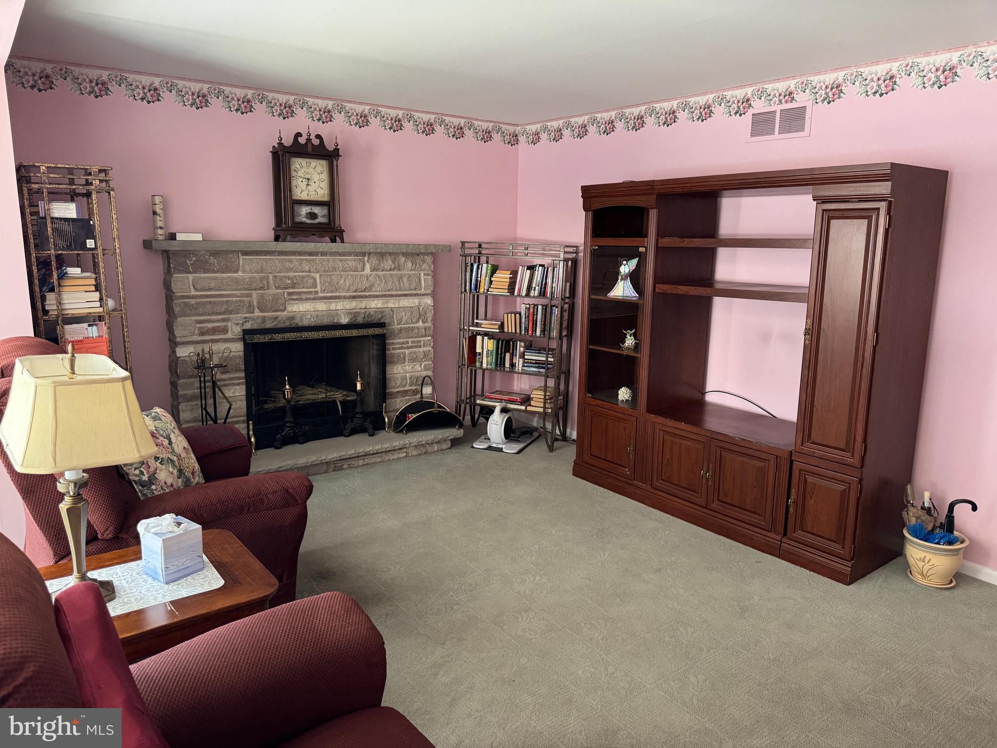 SOMERTON - Residential