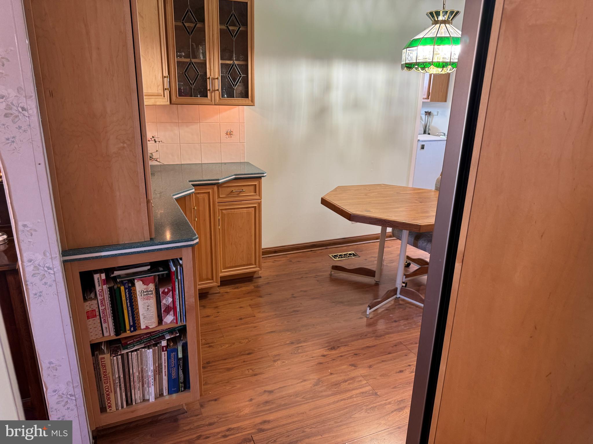 SOMERTON - Residential