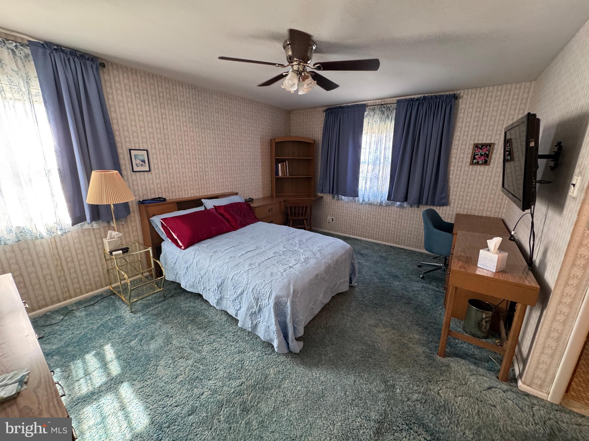 SOMERTON - Residential