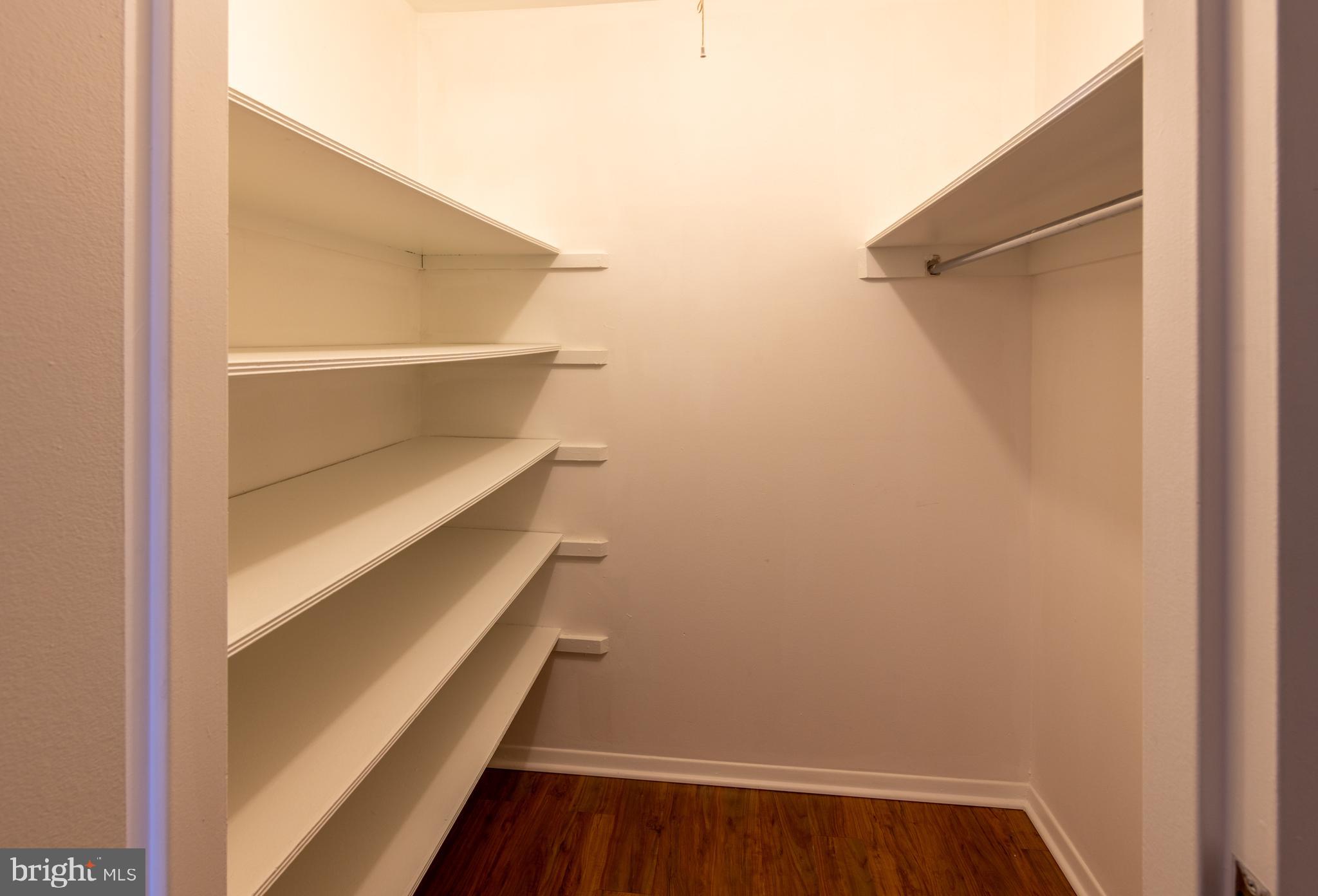 WASHINGTONIAN TOWER - Residential Lease