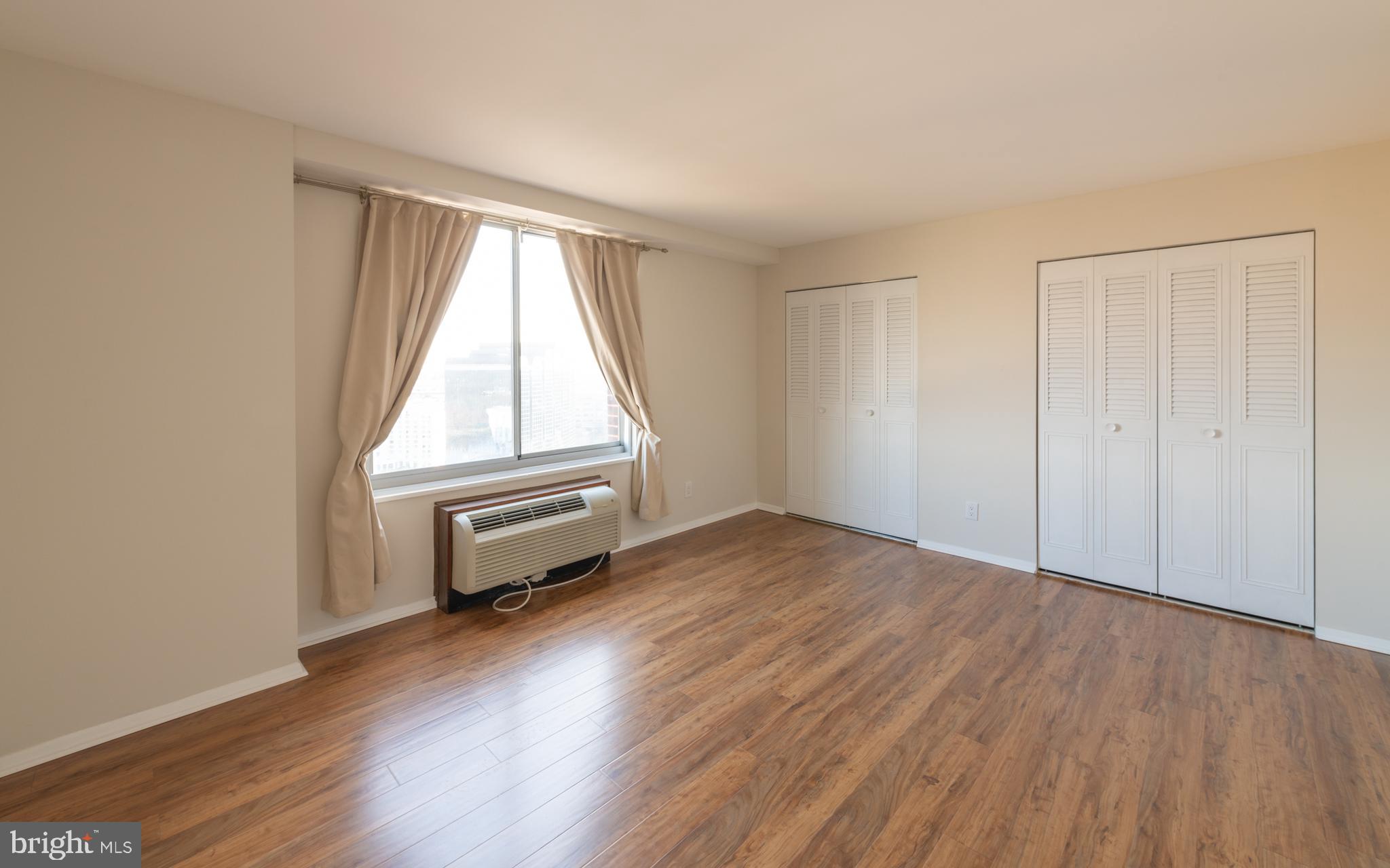 WASHINGTONIAN TOWER - Residential Lease