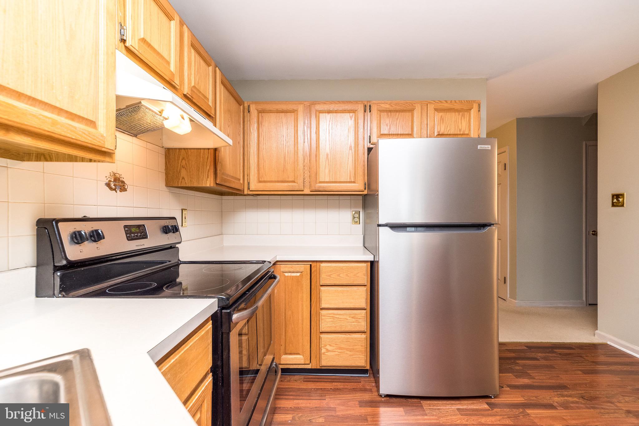 VICTORIA COURT - Residential