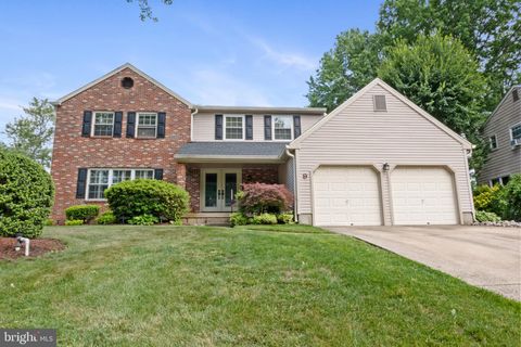 Homes For Sale - 9 Whitechapel Drive<br/> Burlington County, MOUNT LAUREL, NJ 08054