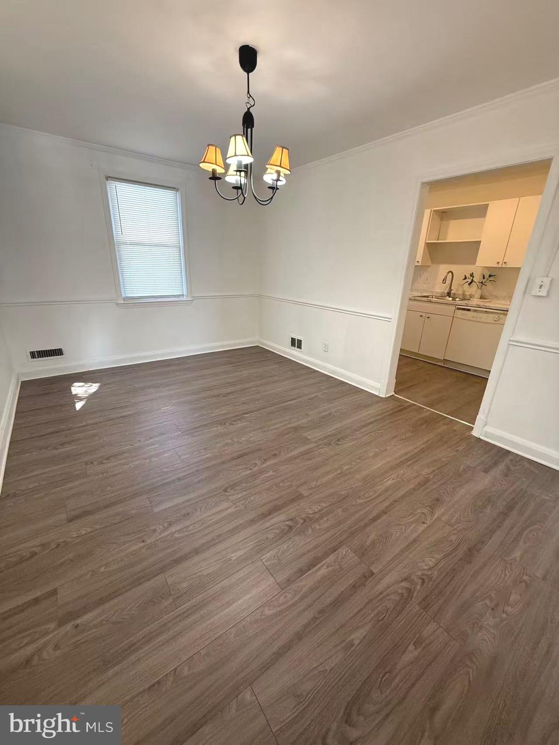 KNETTISHALL - Residential Lease