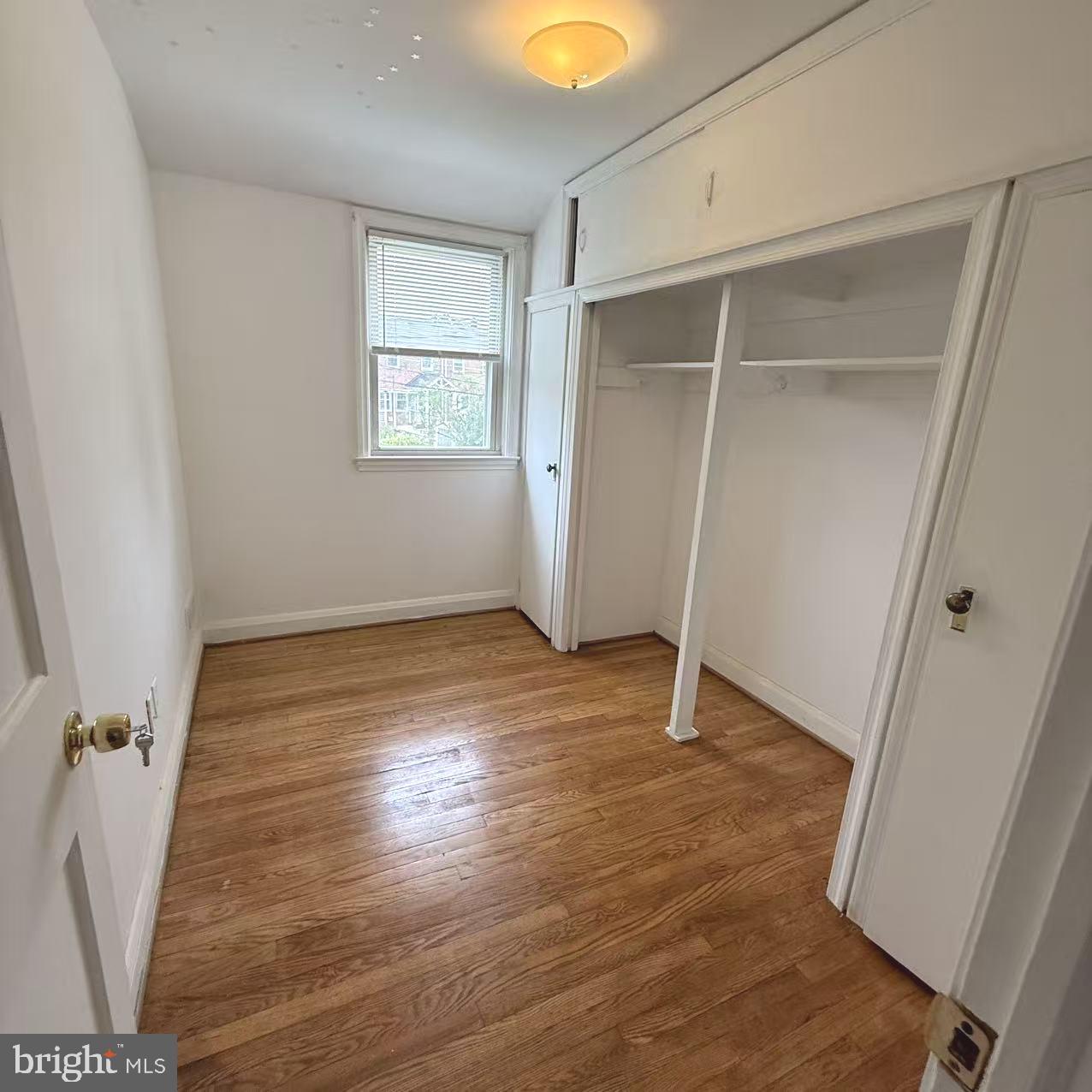 KNETTISHALL - Residential Lease