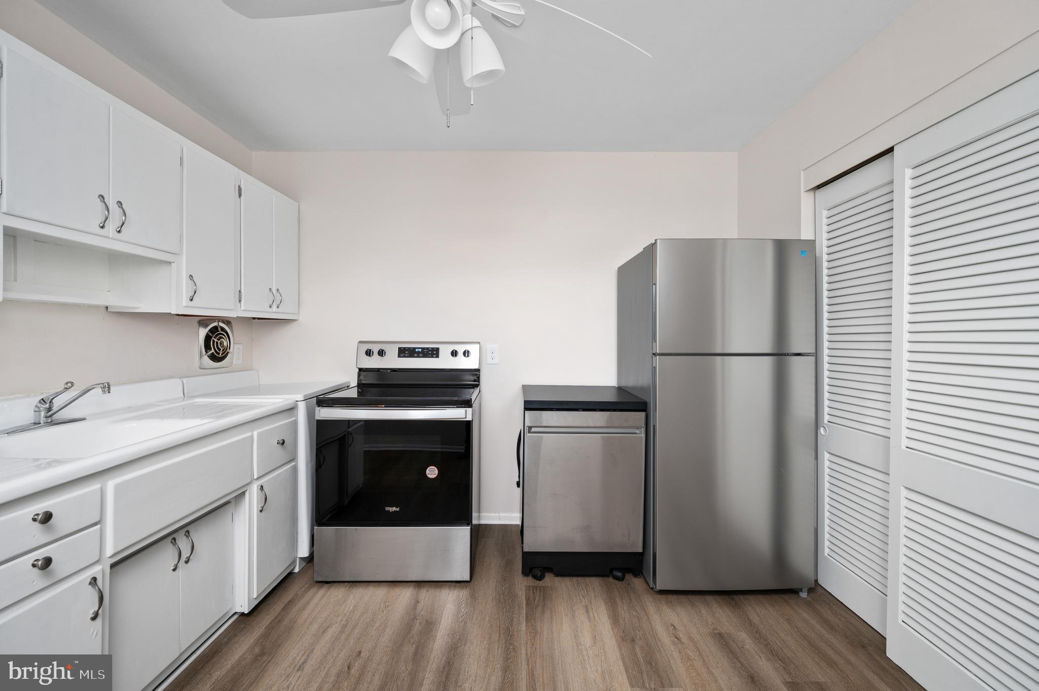 GREENGATE MANOR - Residential