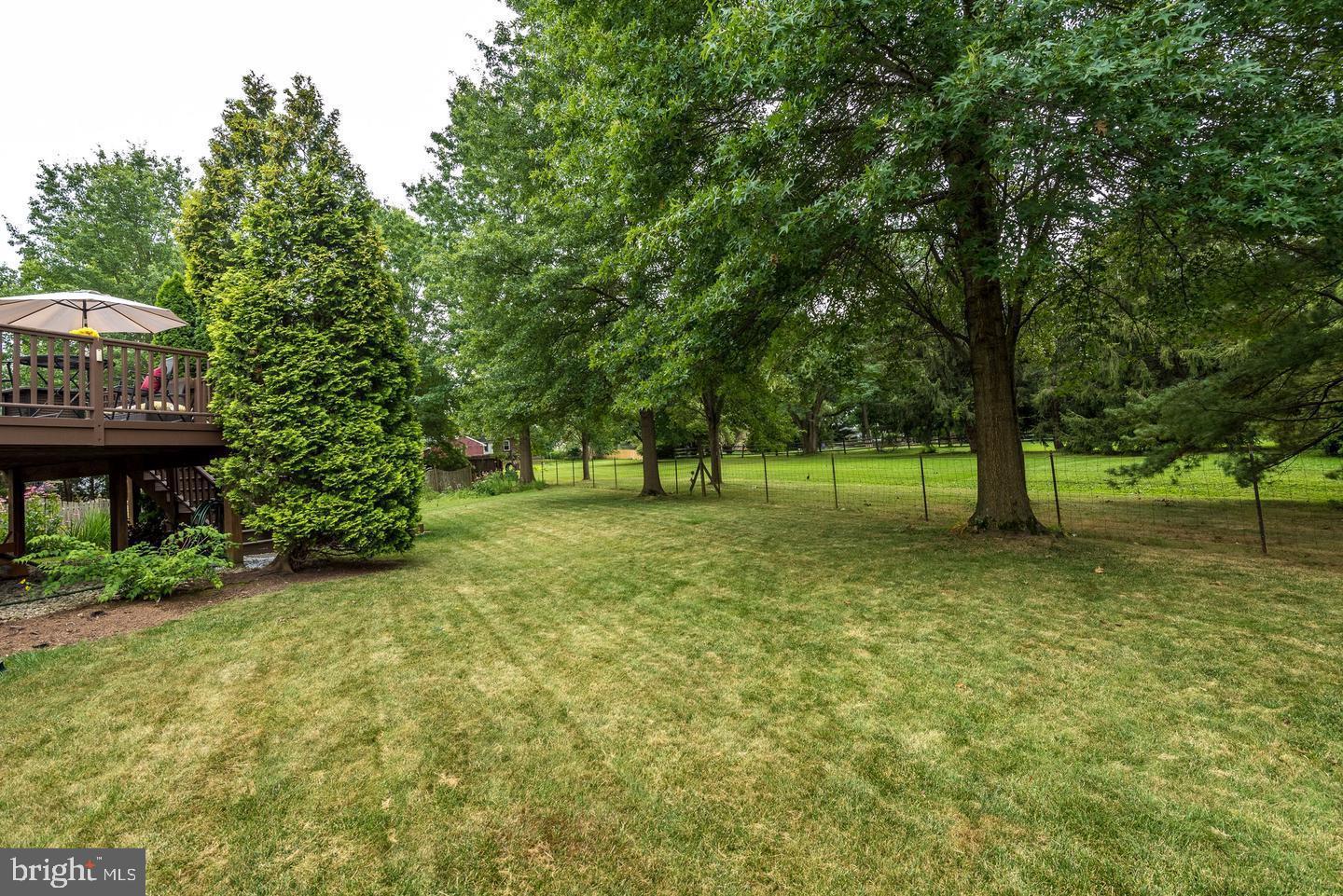 156 STRAWBERRY LANE