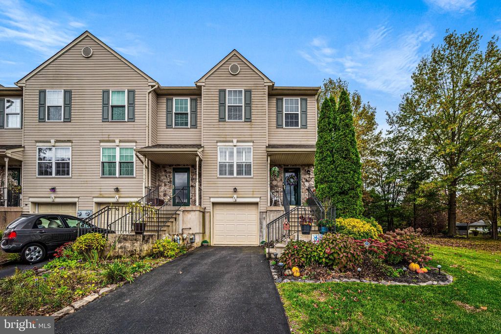 Photo of 156 Strawberry Lane, PERKASIE, PA 18944 (MLS # PABU2107974)