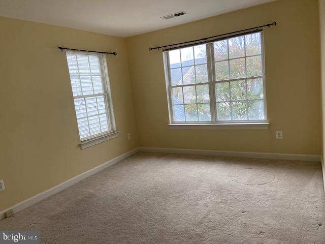 KING FARM WATKINS POND - Residential Lease