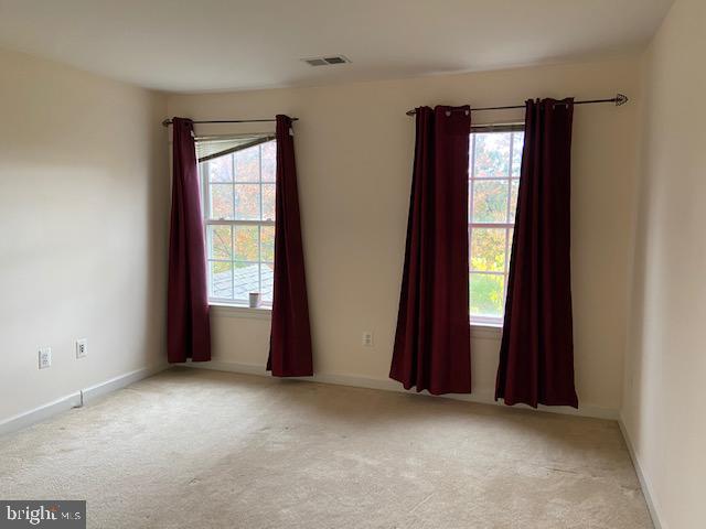 KING FARM WATKINS POND - Residential Lease