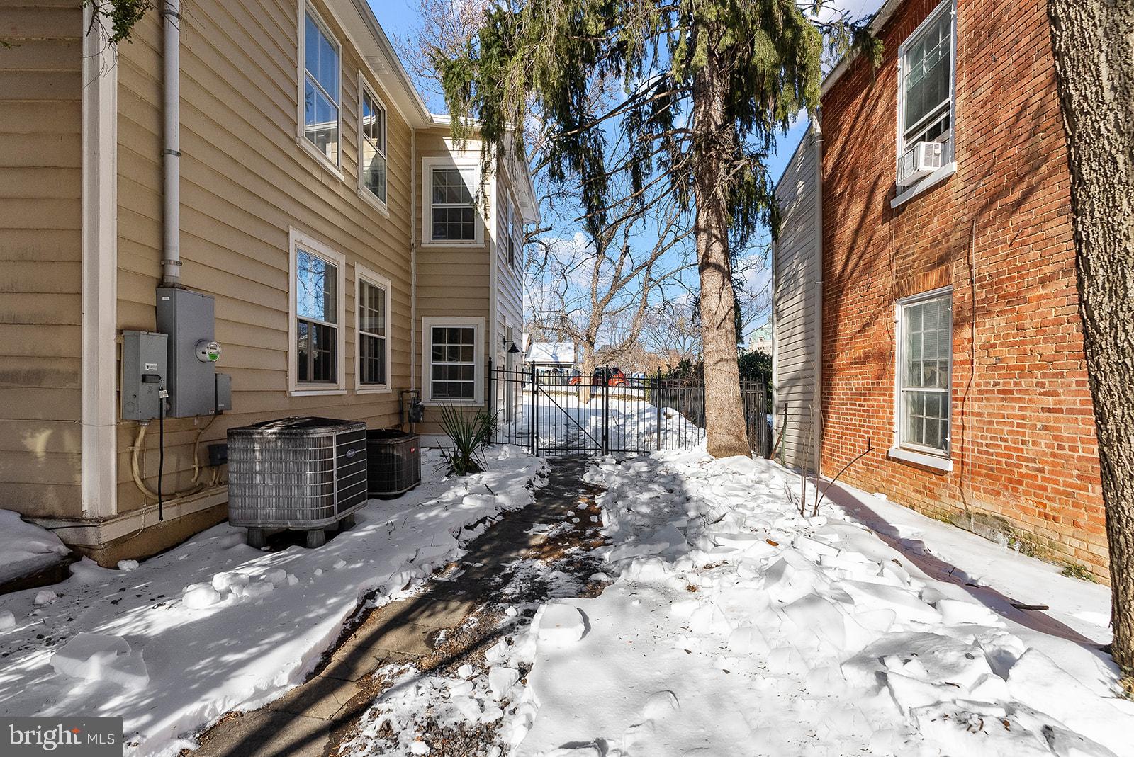 WINCHESTER HISTORIC DISTRICT - Residential