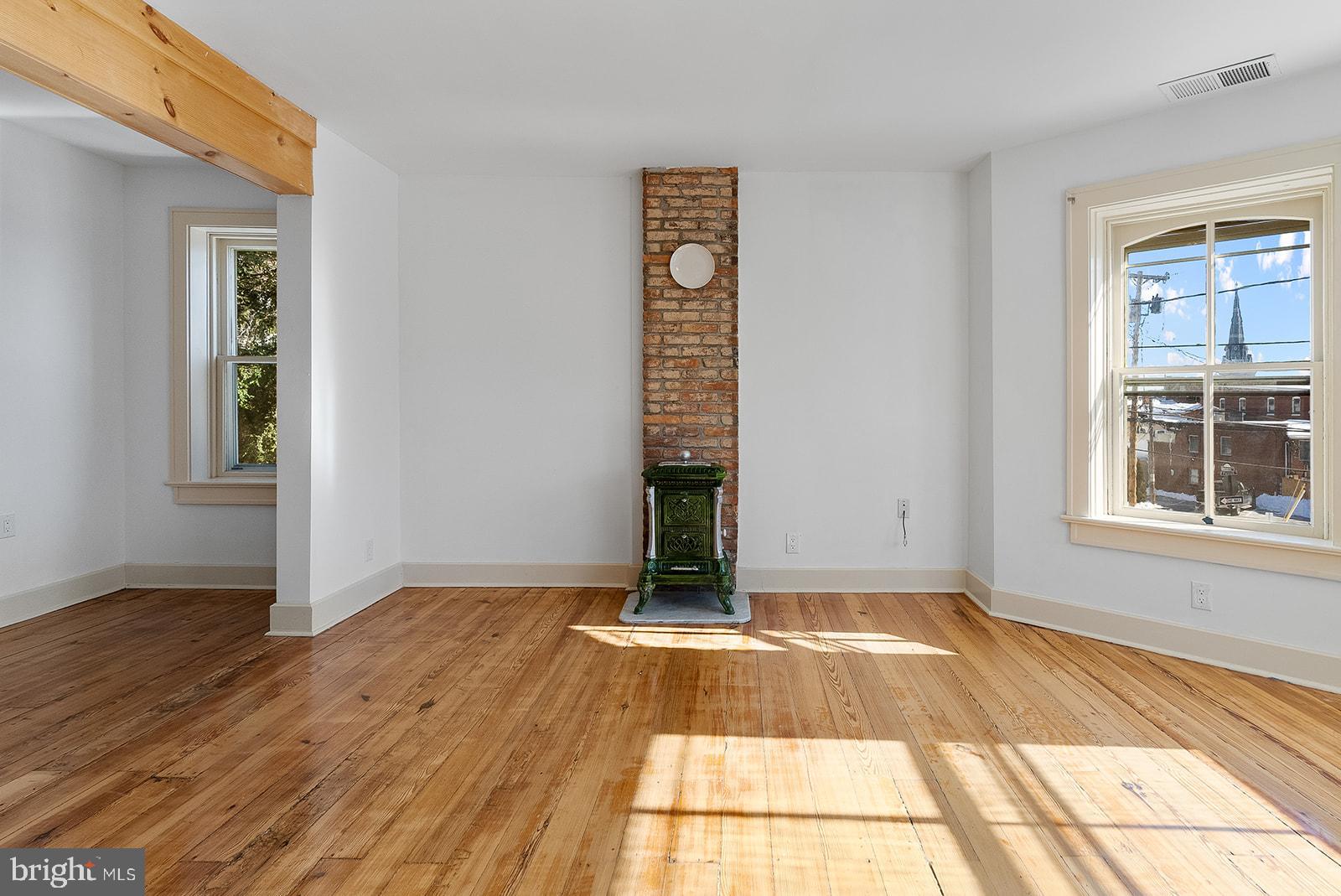 WINCHESTER HISTORIC DISTRICT - Residential