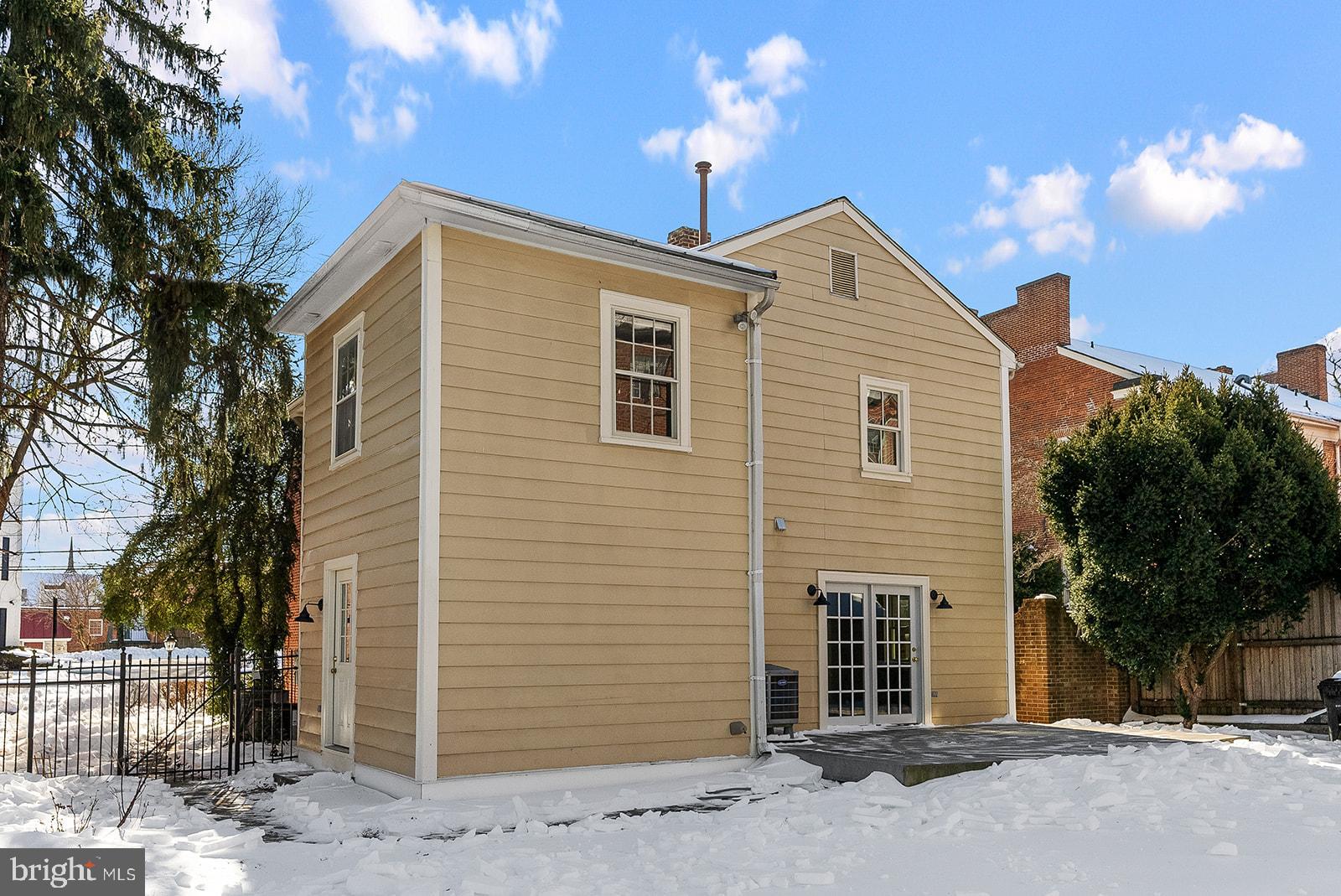 WINCHESTER HISTORIC DISTRICT - Residential