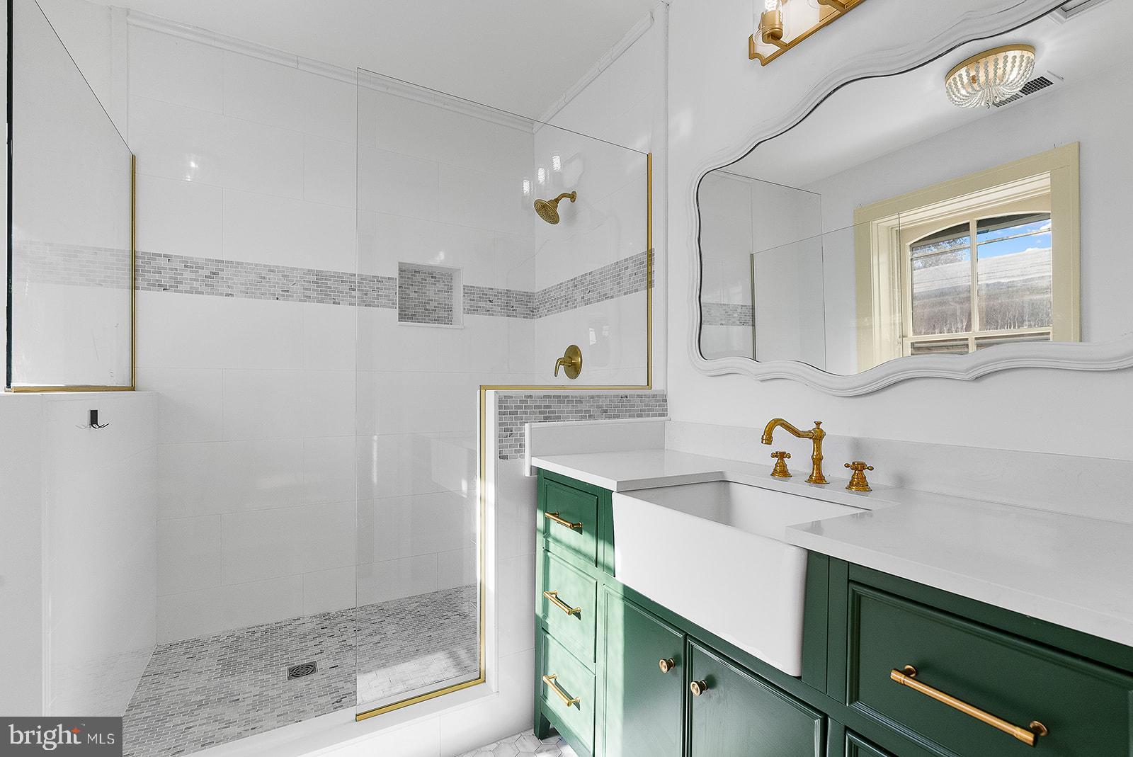 WINCHESTER HISTORIC DISTRICT - Residential