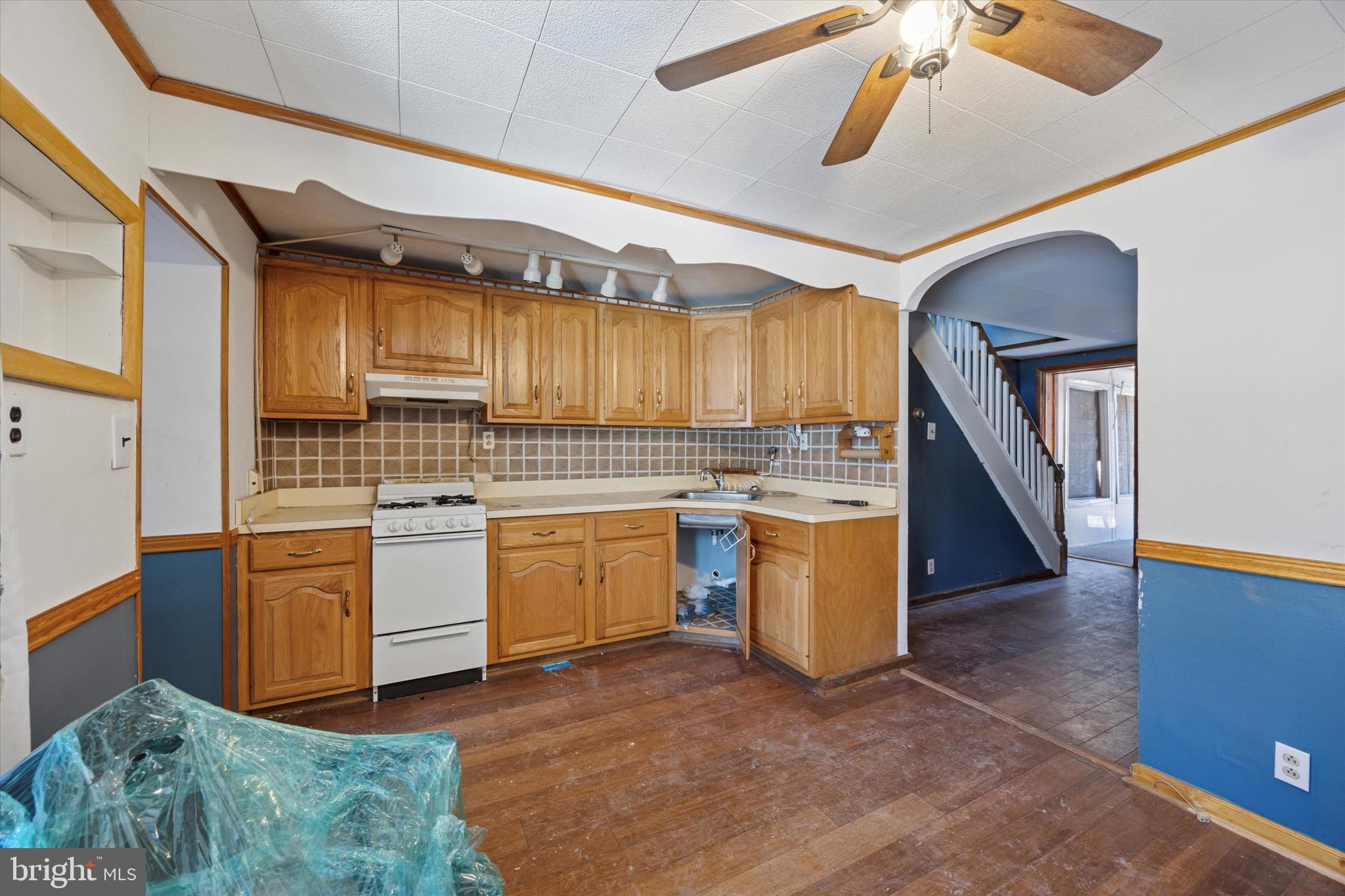 PORT RICHMOND - Residential