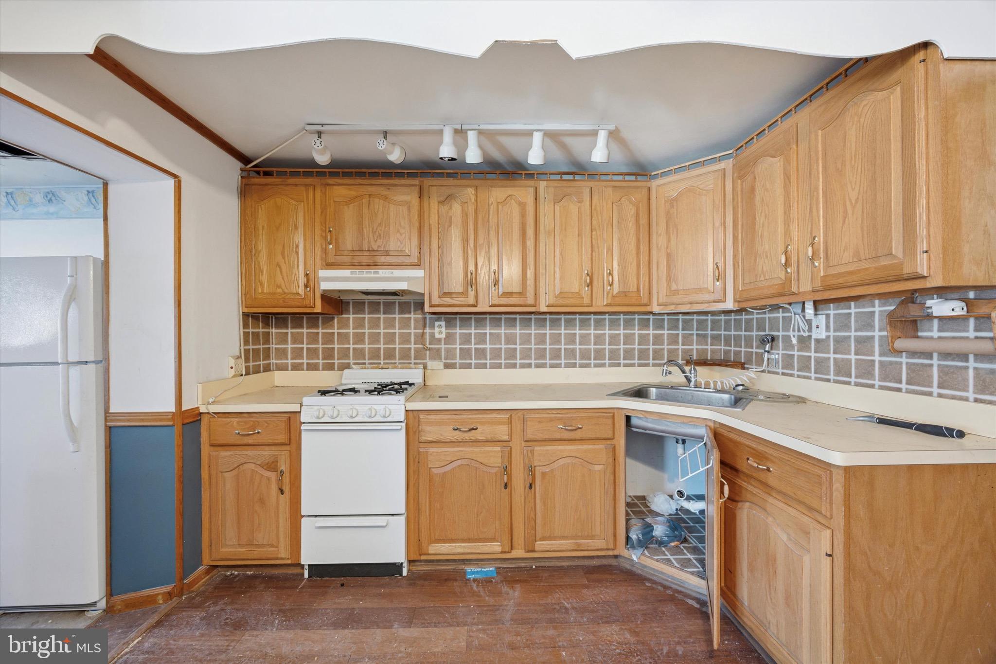 PORT RICHMOND - Residential