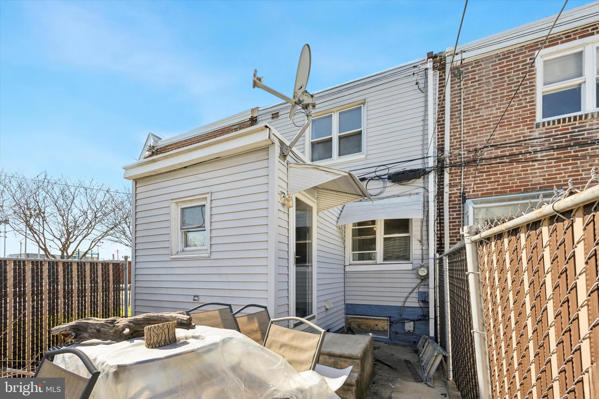 PORT RICHMOND - Residential